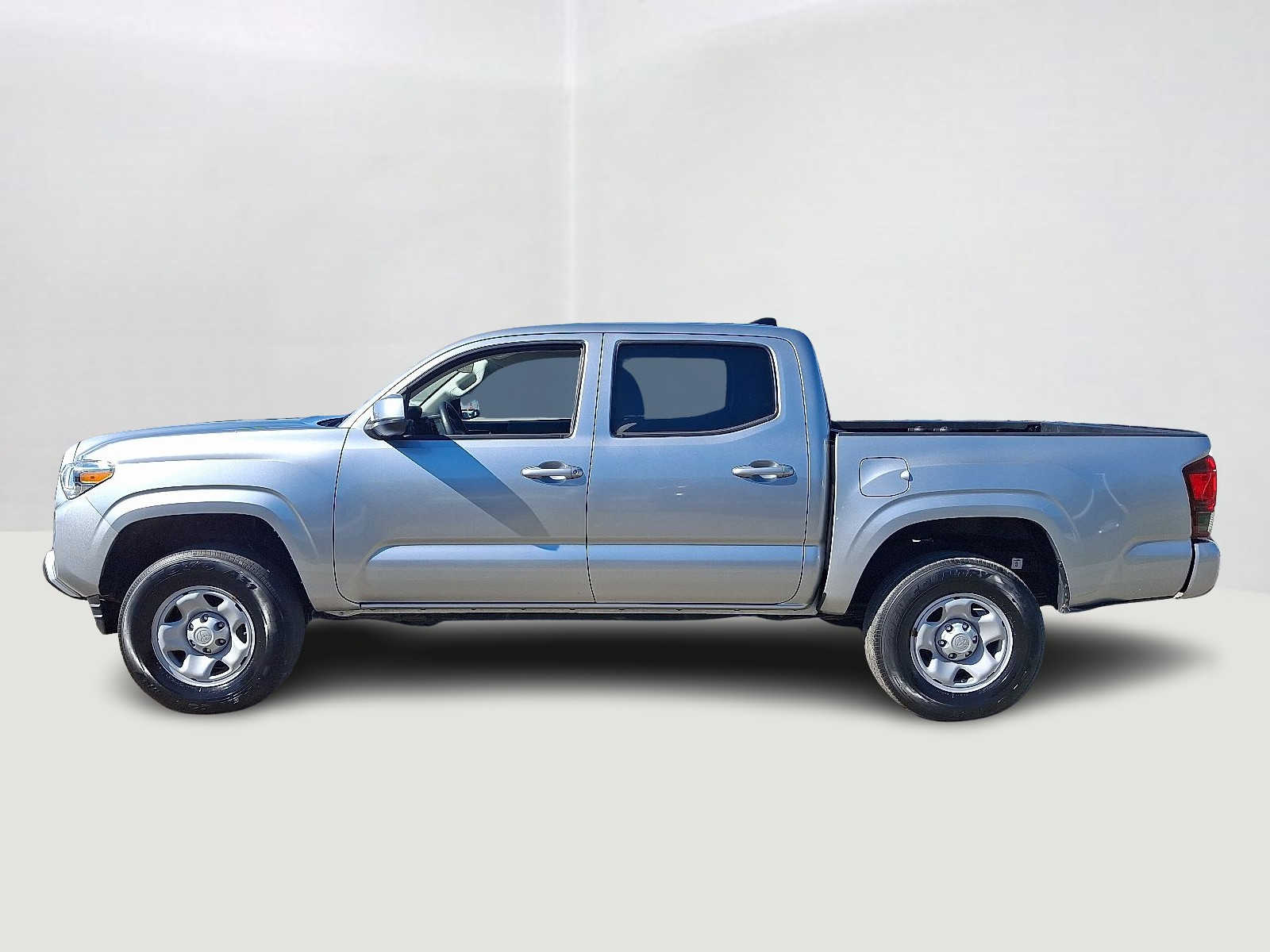 Thumbnail: 2022 Toyota Tacoma - 10