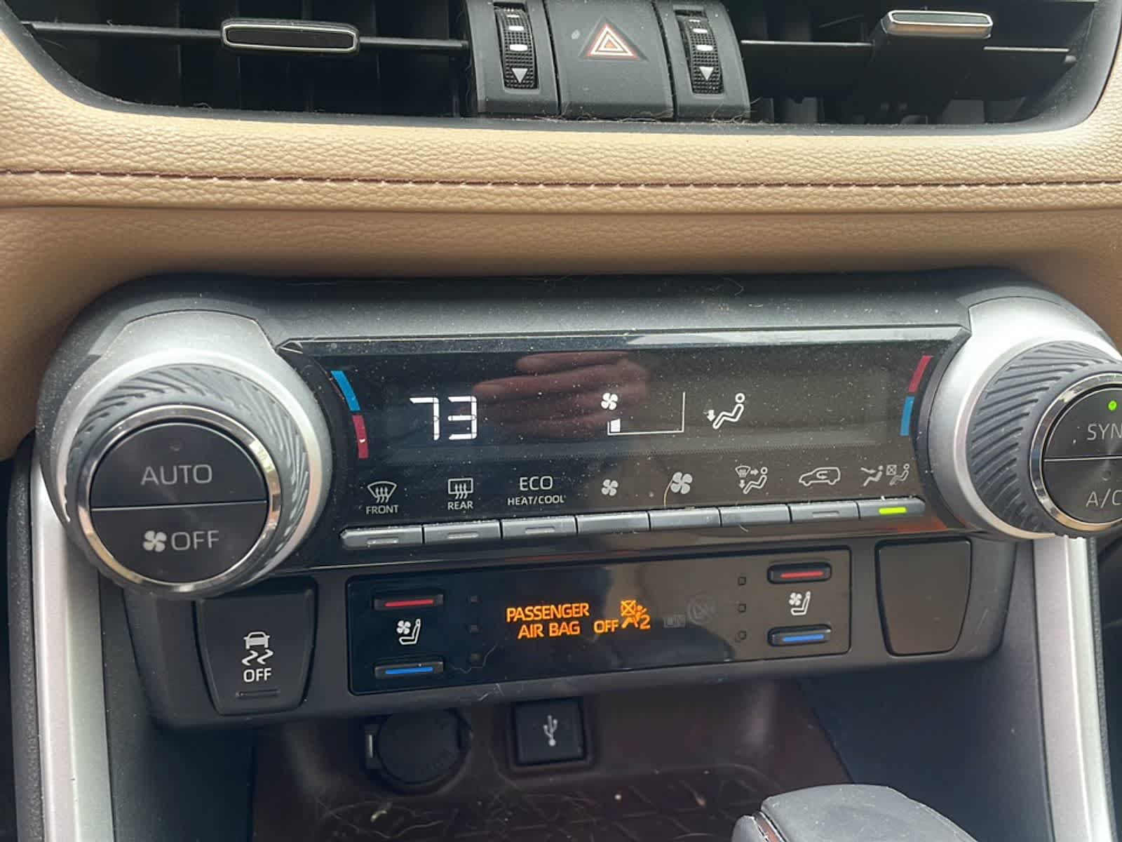Thumbnail: 2021 Toyota RAV4 - 20