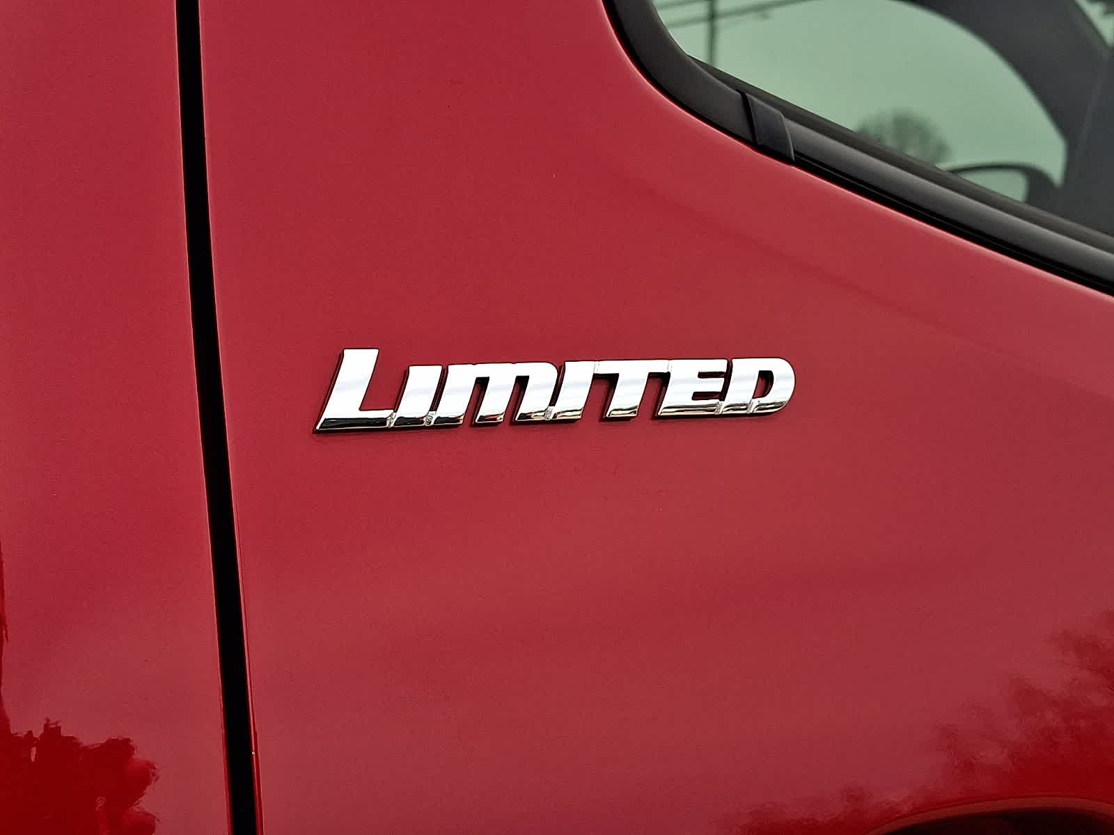 Thumbnail: 2023 Toyota Tacoma - 34