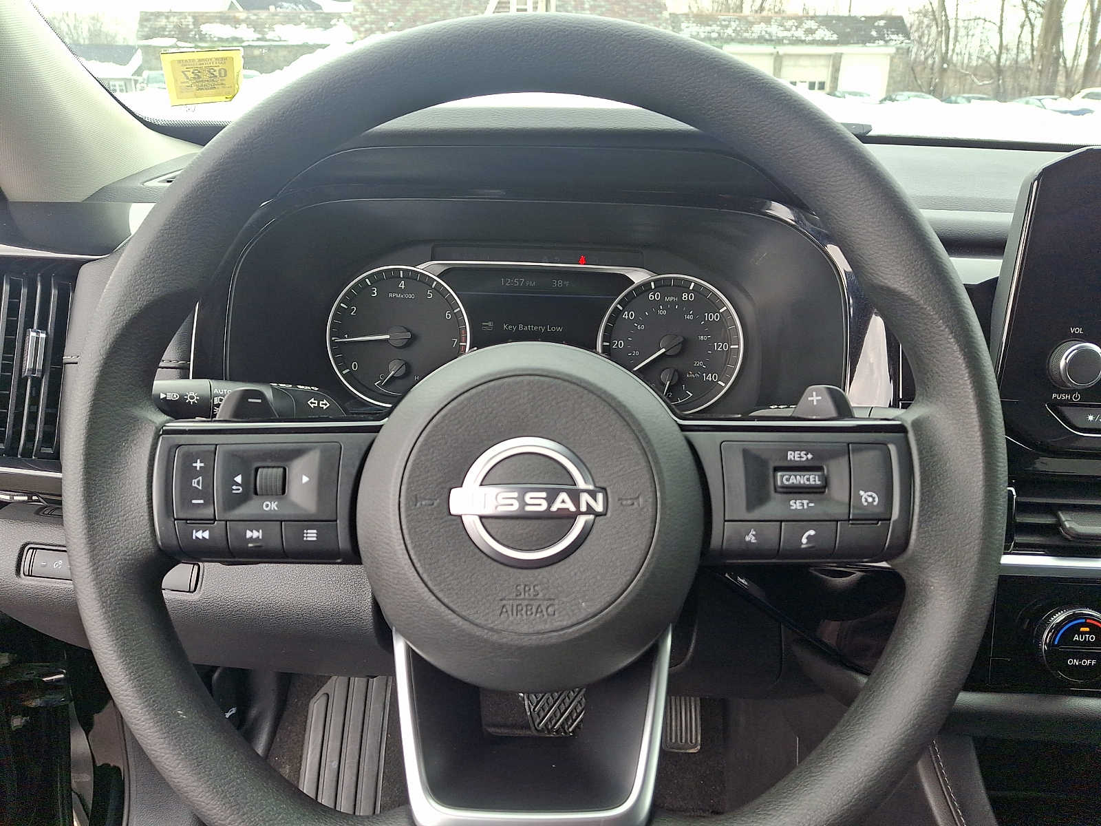 Thumbnail: 2022 Nissan Pathfinder - 21