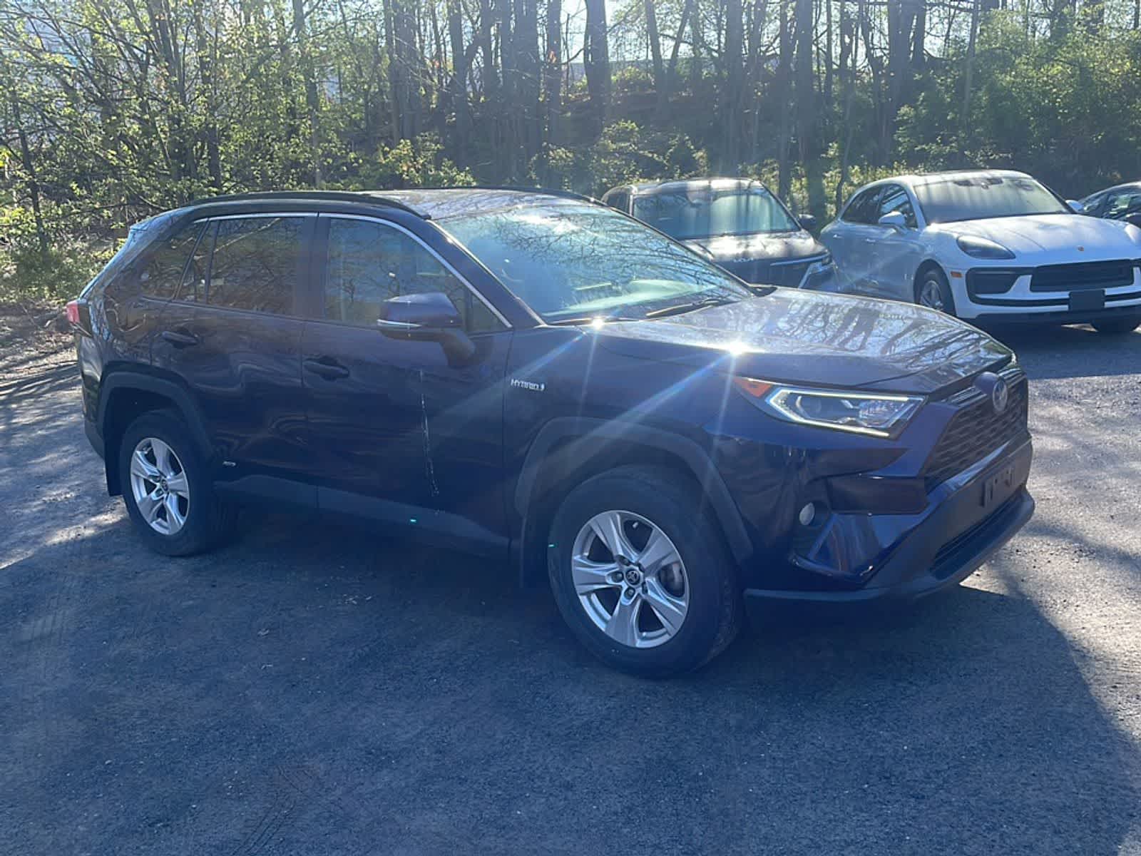 Thumbnail: 2021 Toyota RAV4 - 11