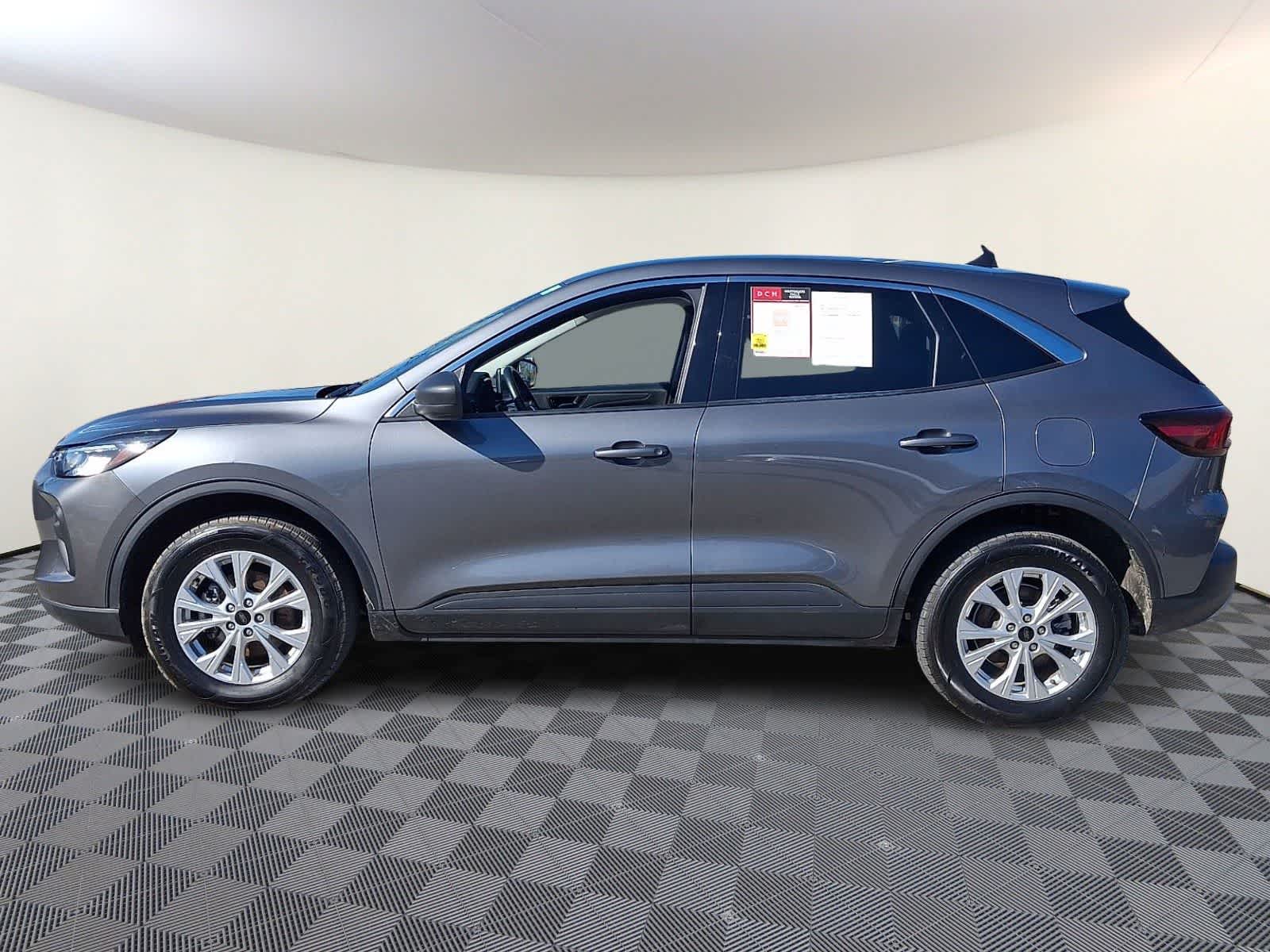 Thumbnail: 2024 Ford Escape - 8