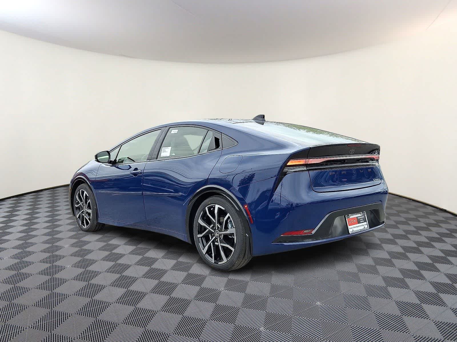 Thumbnail: 2026 Toyota Prius - 6