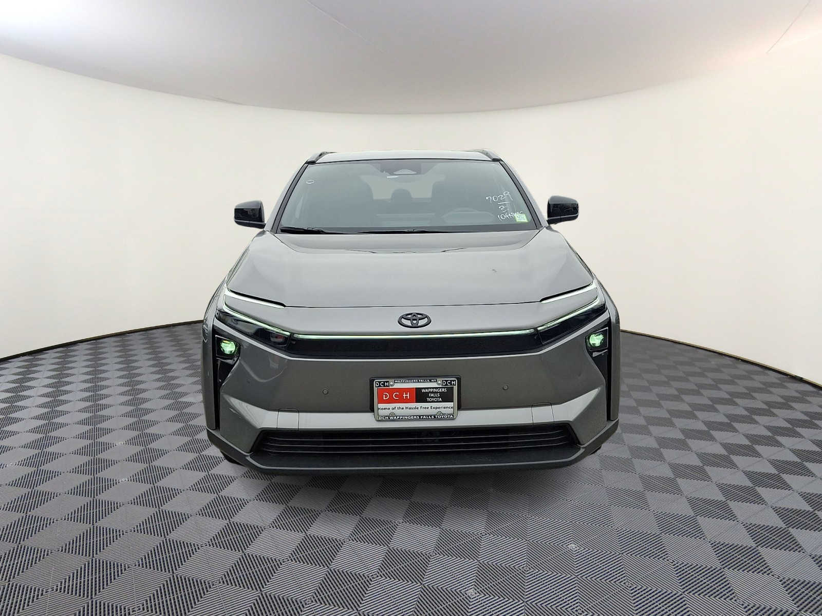 Thumbnail: 2026 Toyota bZ - 2