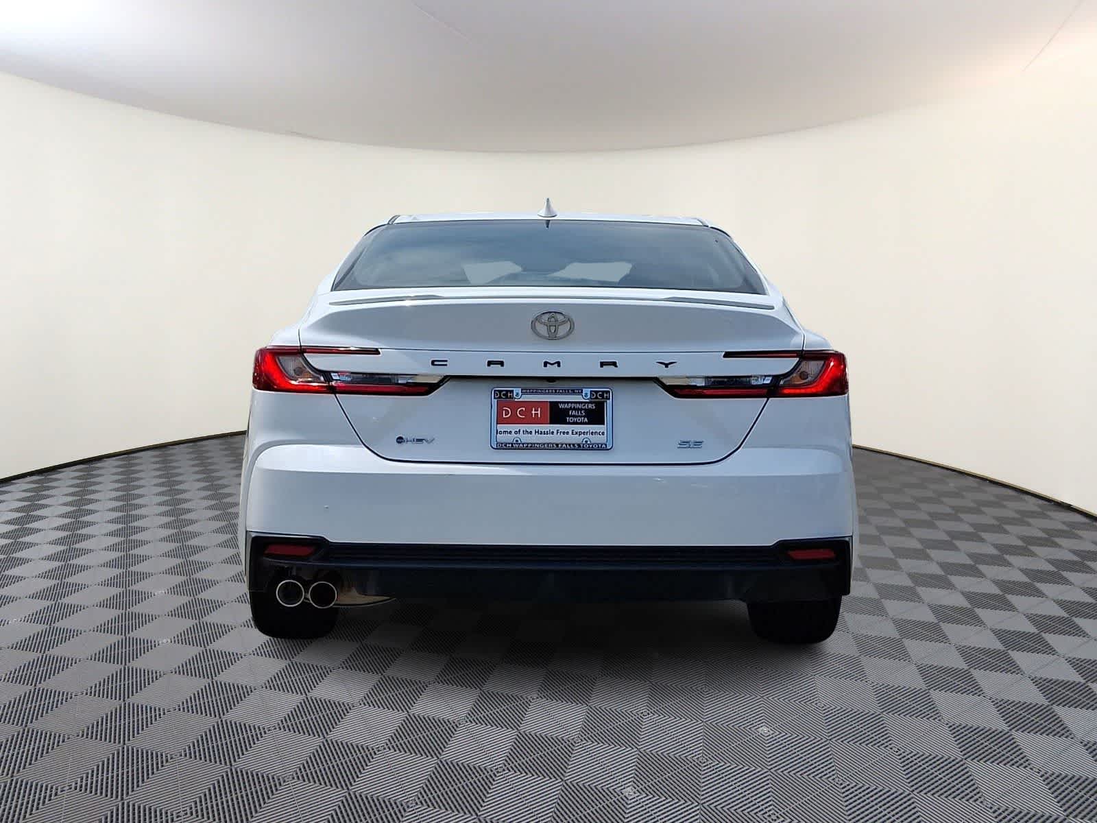 Thumbnail: 2025 Toyota Camry - 7