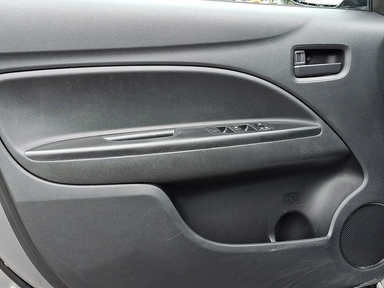 Thumbnail: 2022 Mitsubishi Mirage G4 - 13