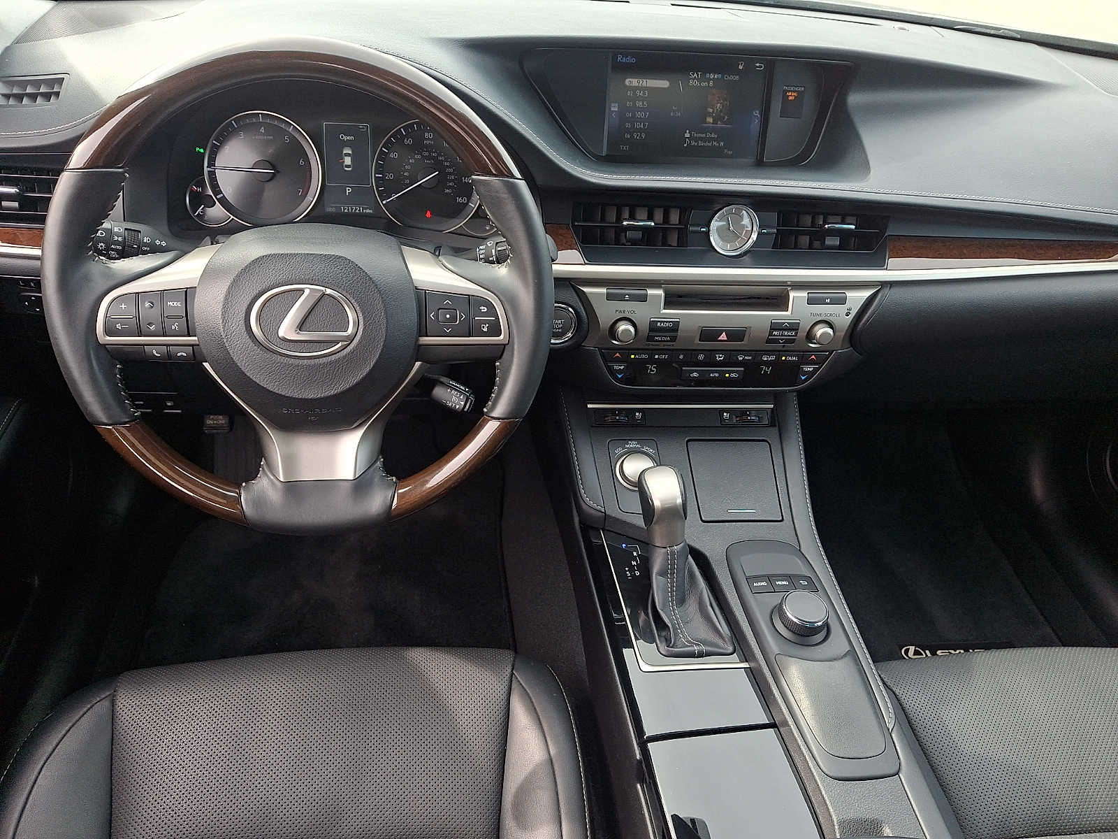 Thumbnail: 2016 Lexus ES - 12