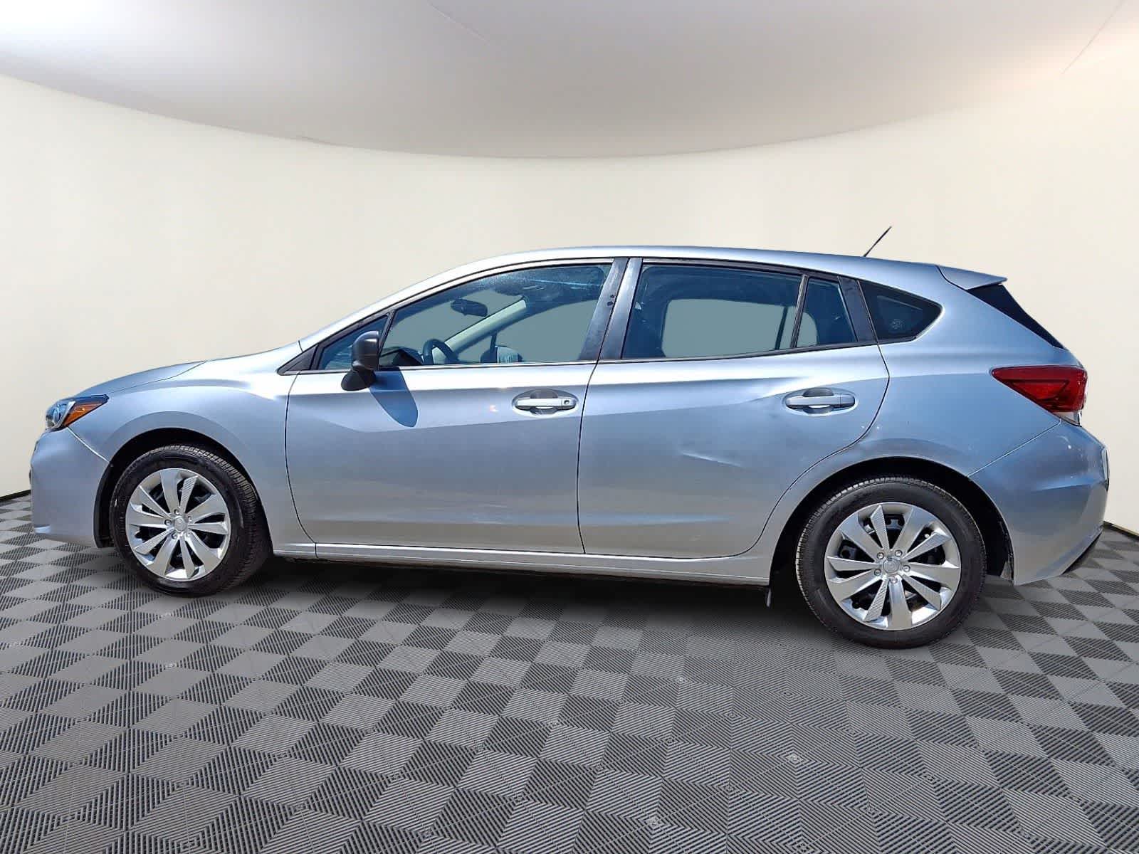 Thumbnail: 2017 Subaru Impreza - 8