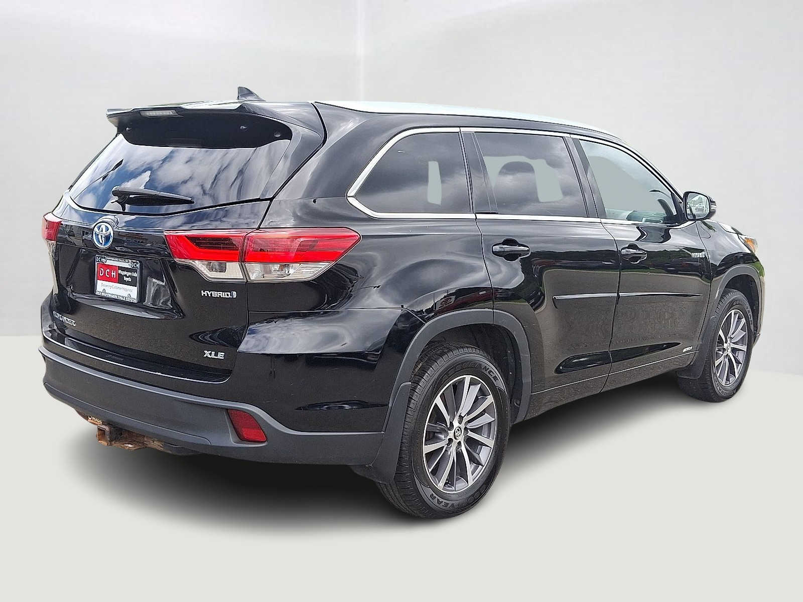 Thumbnail: 2017 Toyota Highlander - 6