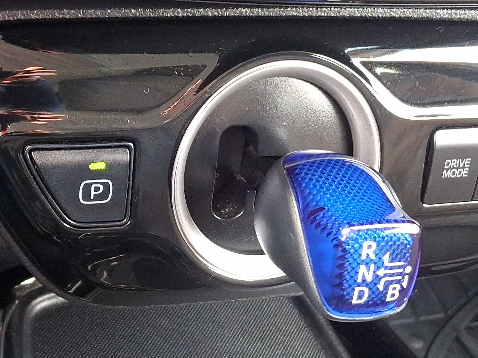 Thumbnail: 2020 Toyota Prius Prime - 17