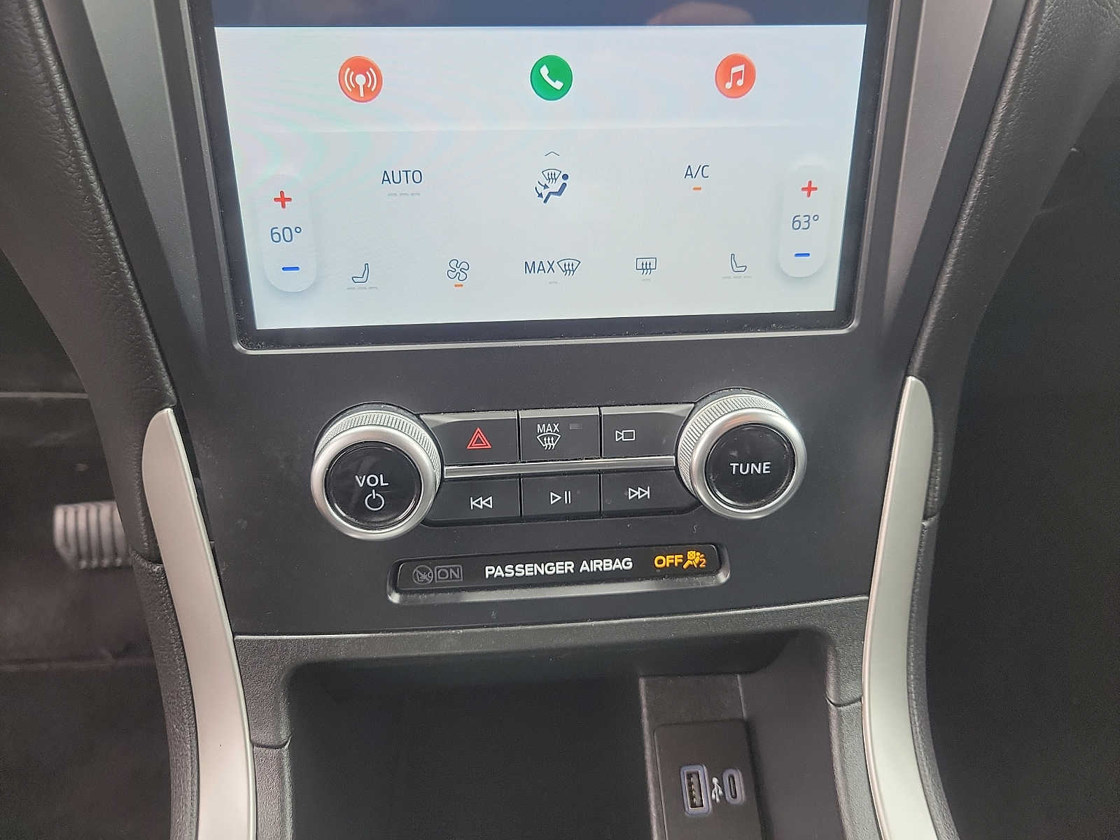 Thumbnail: 2024 Ford Edge - 16