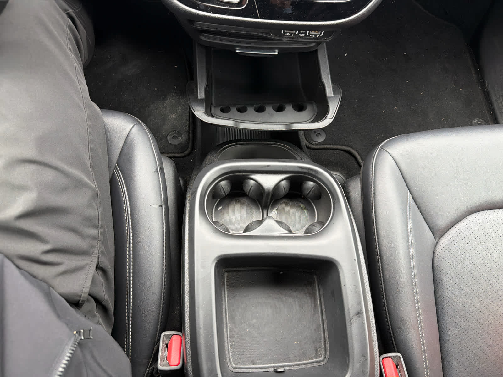 Thumbnail: 2025 Chrysler Pacifica - 20