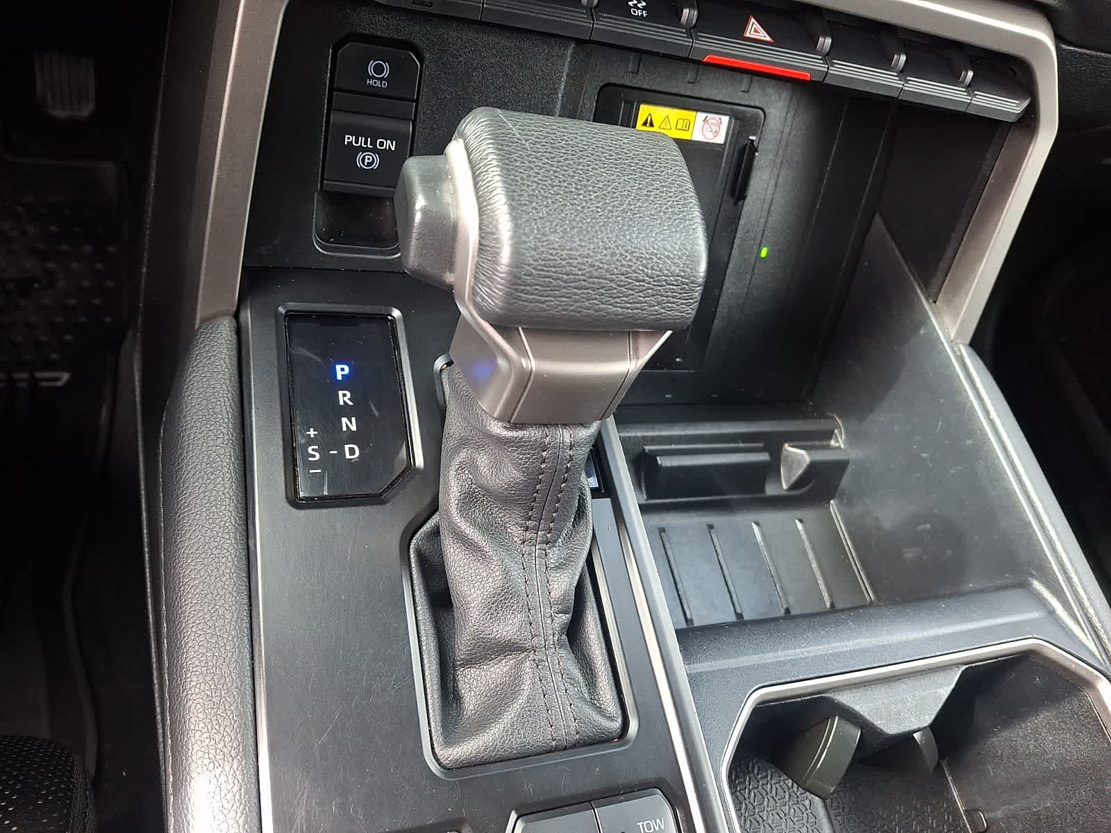 Thumbnail: 2024 Toyota Tundra - 16