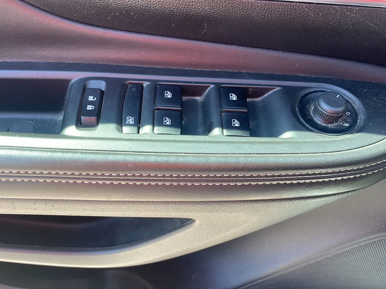 Thumbnail: 2013 Buick Encore - 14