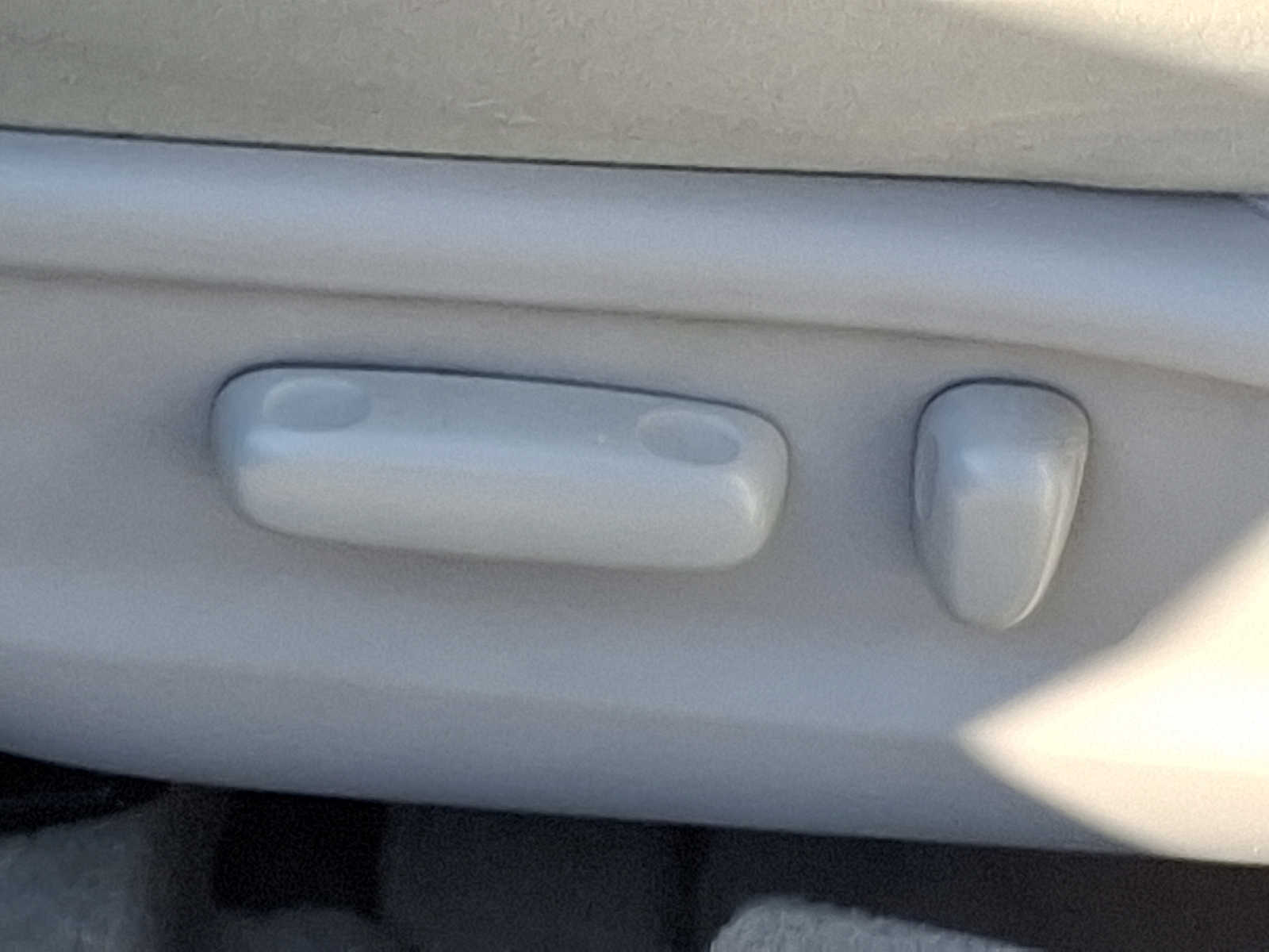 Thumbnail: 2010 Toyota Camry - 27