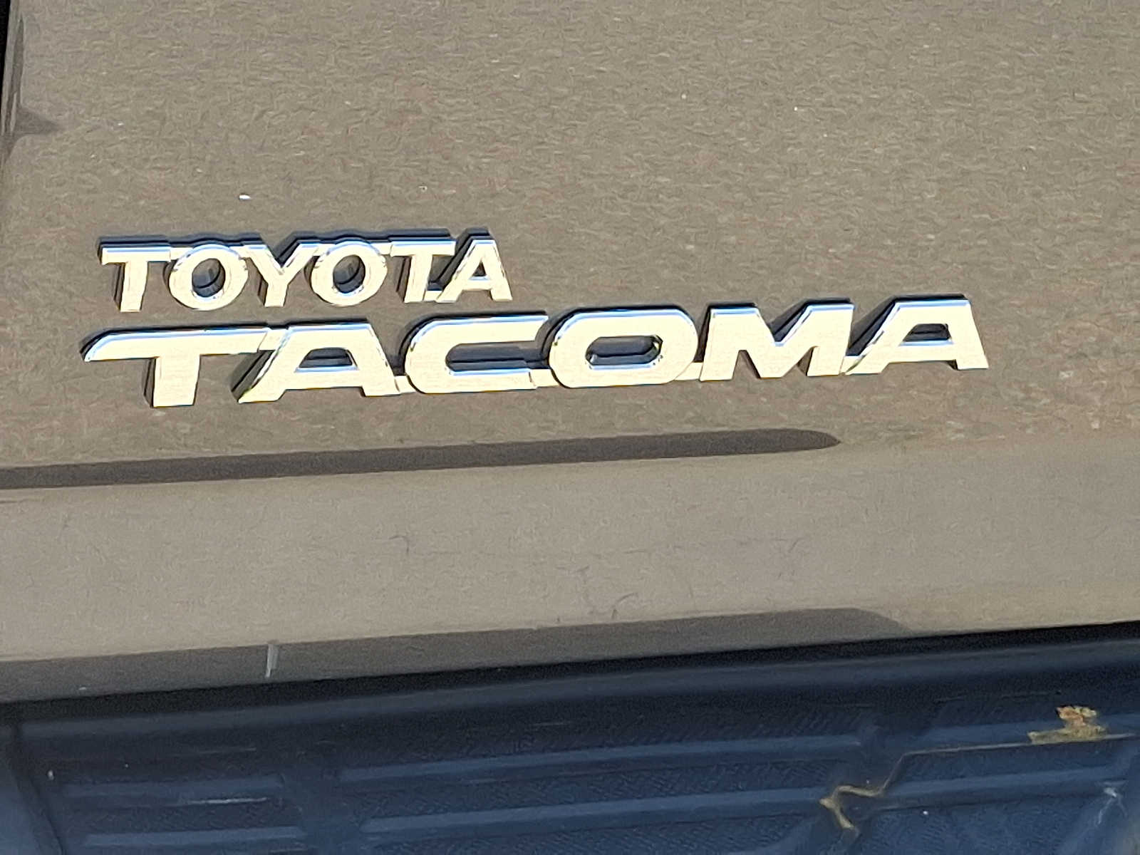 Thumbnail: 2013 Toyota Tacoma - 28