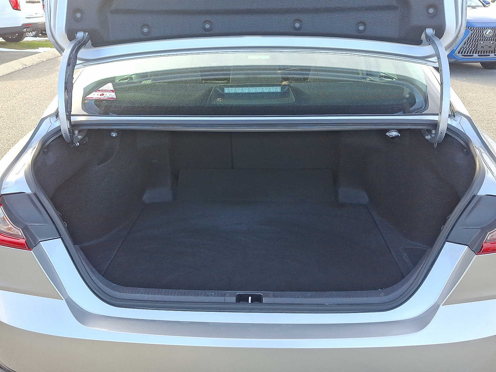 Thumbnail: 2025 Toyota Camry - 29