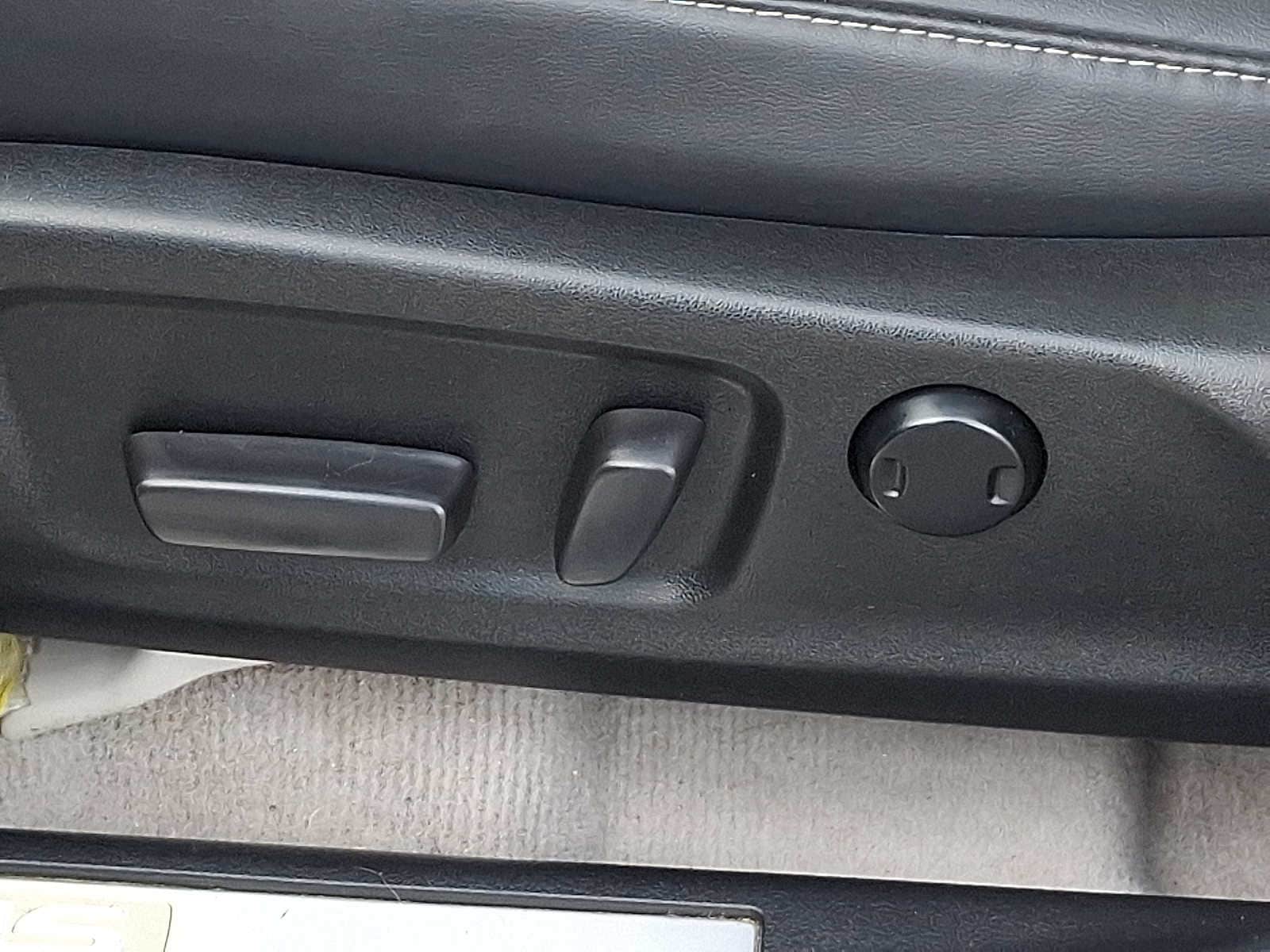 Thumbnail: 2019 Lexus RX - 28