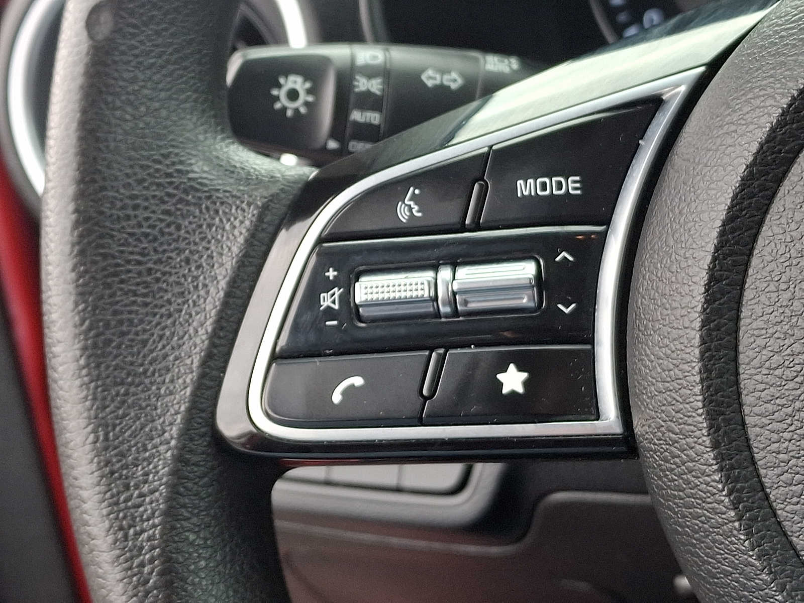 Thumbnail: 2023 Kia Forte - 21