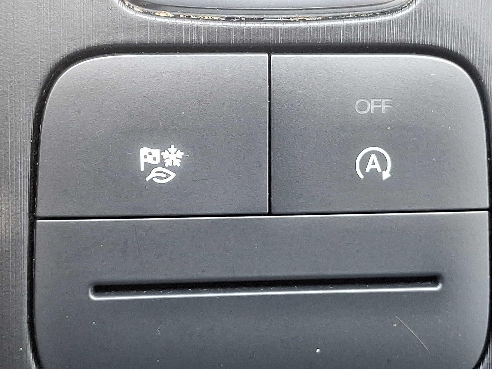 2022 Ford Escape SE 25