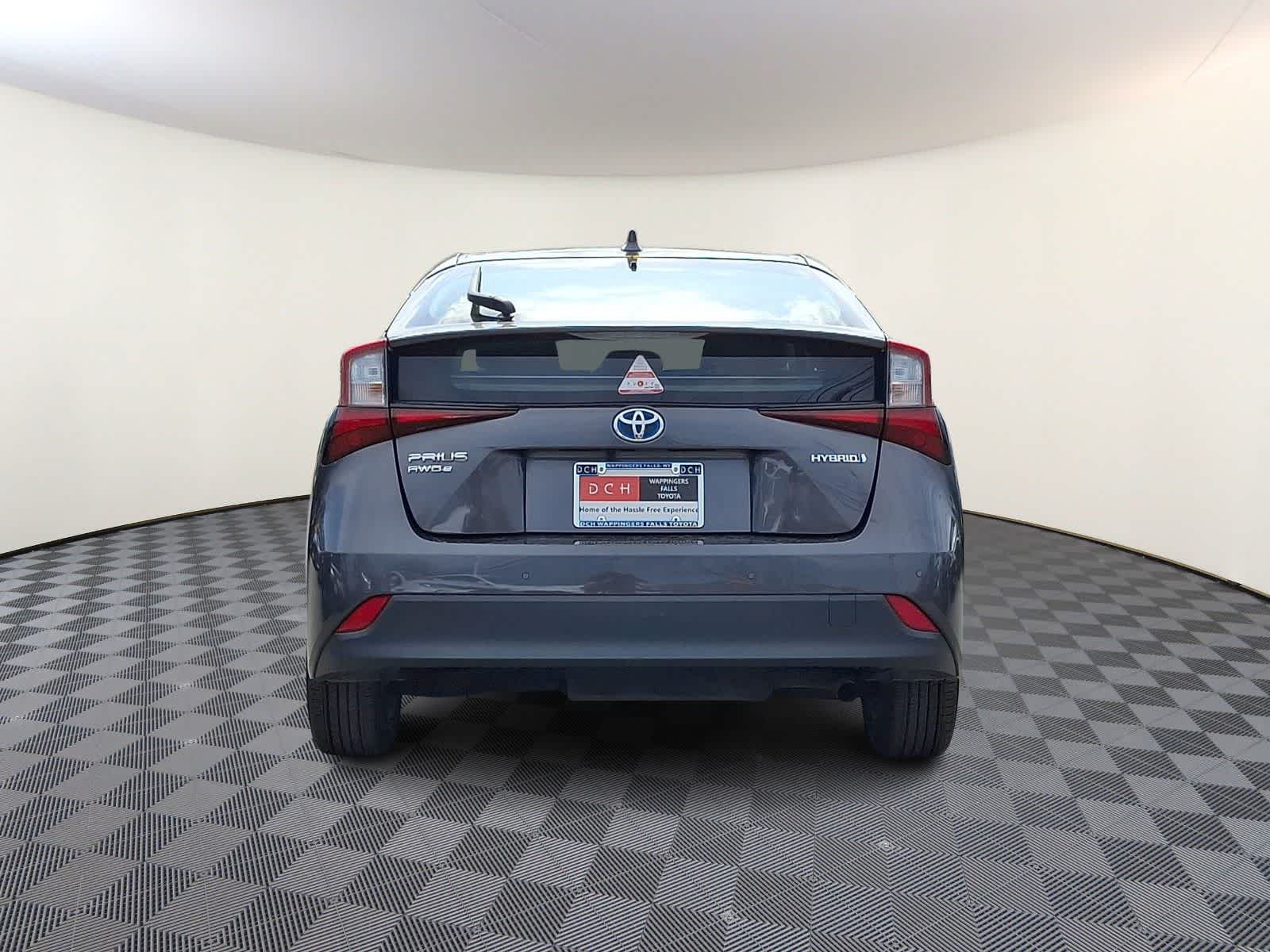 Thumbnail: 2021 Toyota Prius - 7