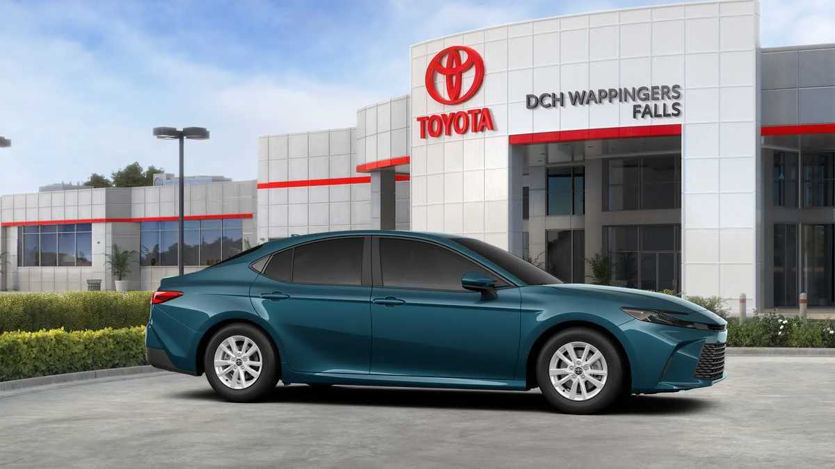 Thumbnail: 2026 Toyota Camry - 23