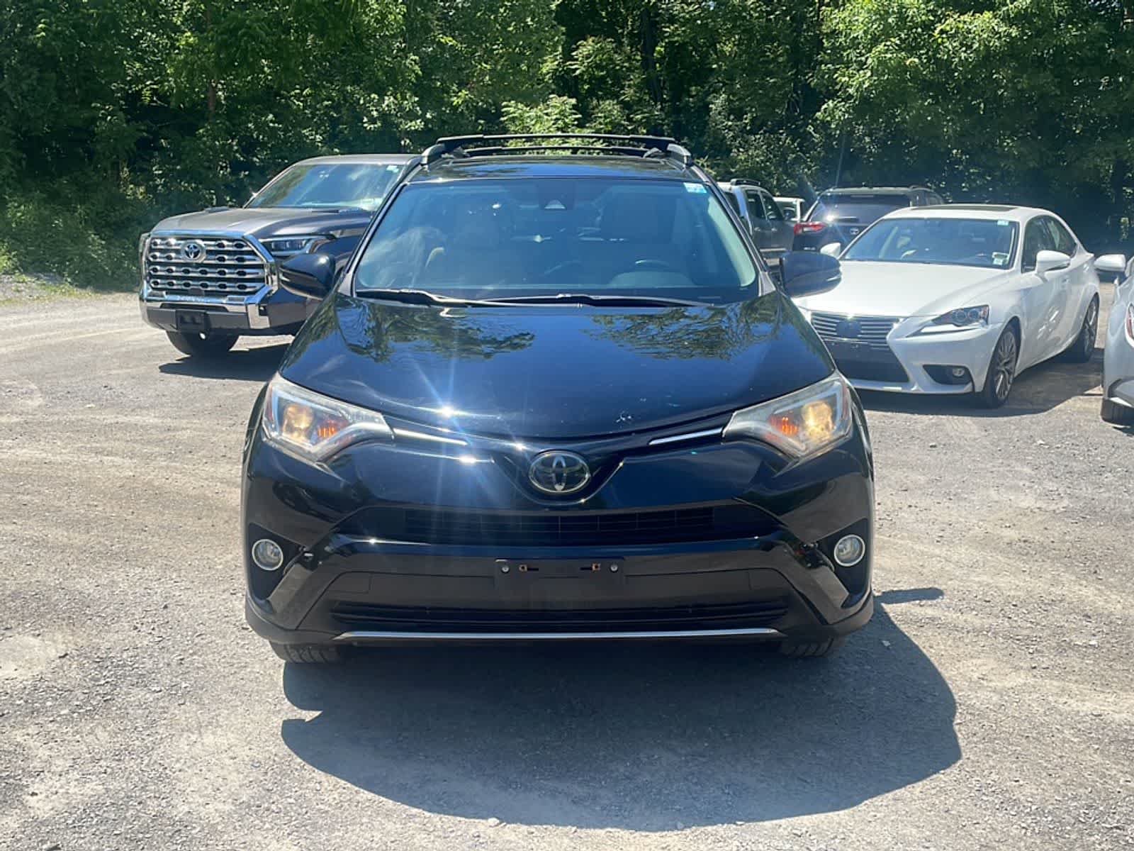 Thumbnail: 2018 Toyota RAV4 - 13