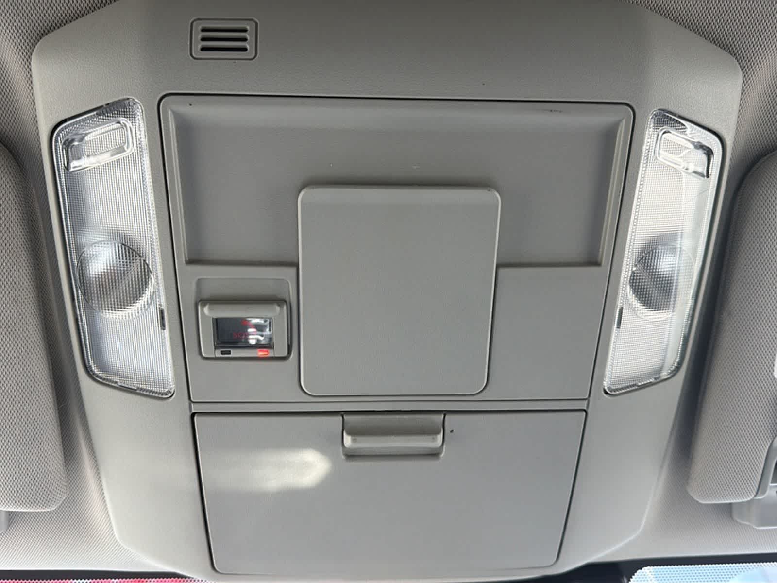 Thumbnail: 2020 Toyota Tundra - 20