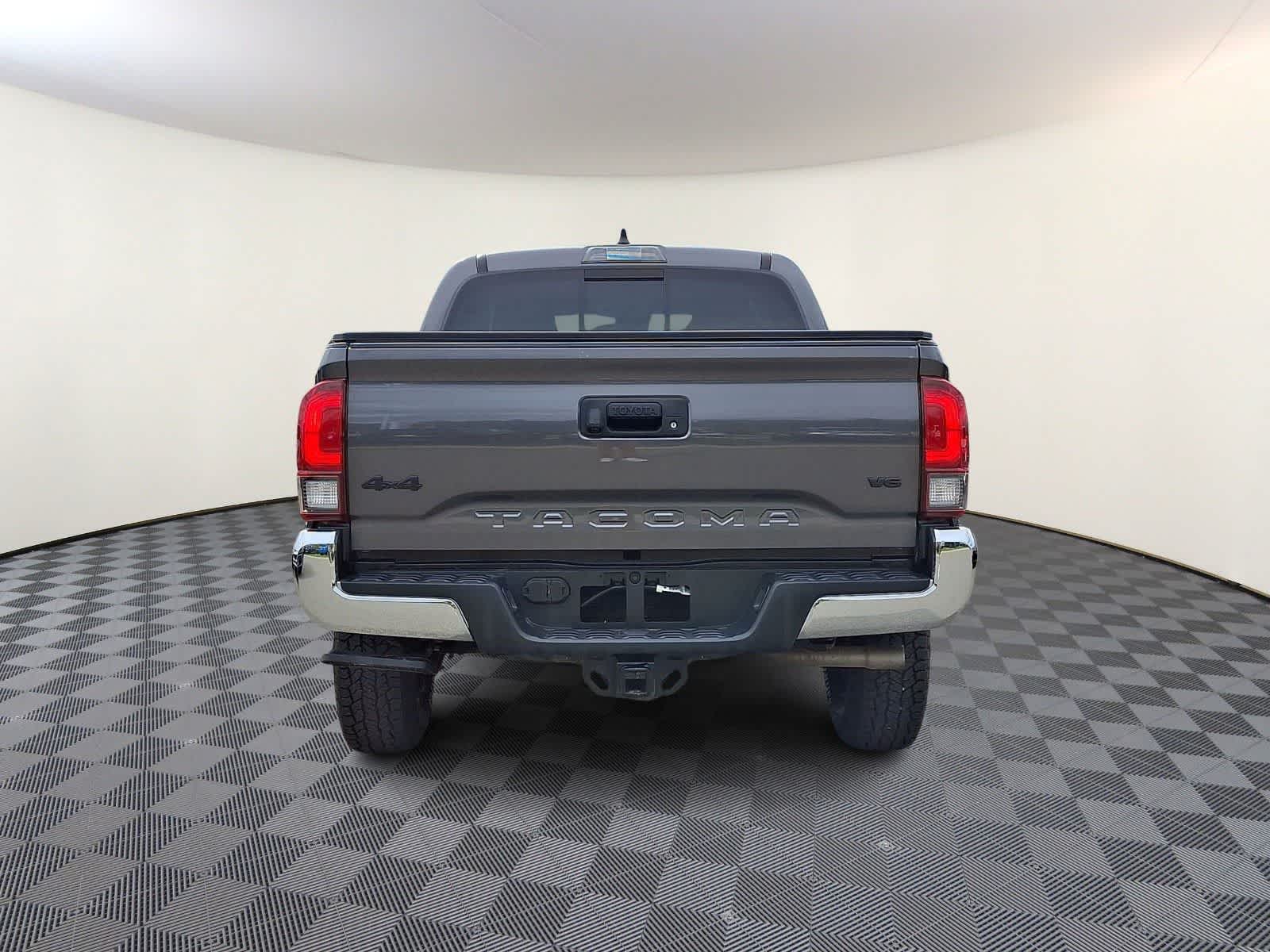 Thumbnail: 2023 Toyota Tacoma - 7