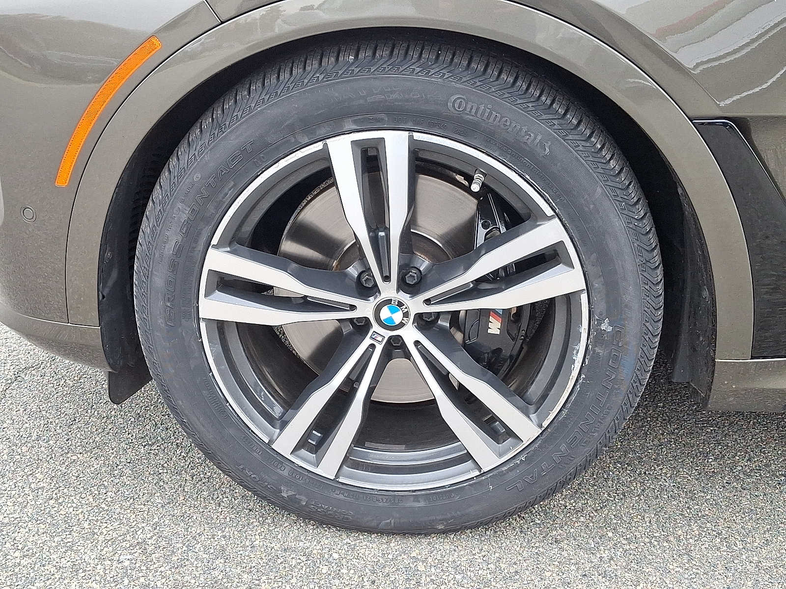 Thumbnail: 2023 BMW X7 - 9