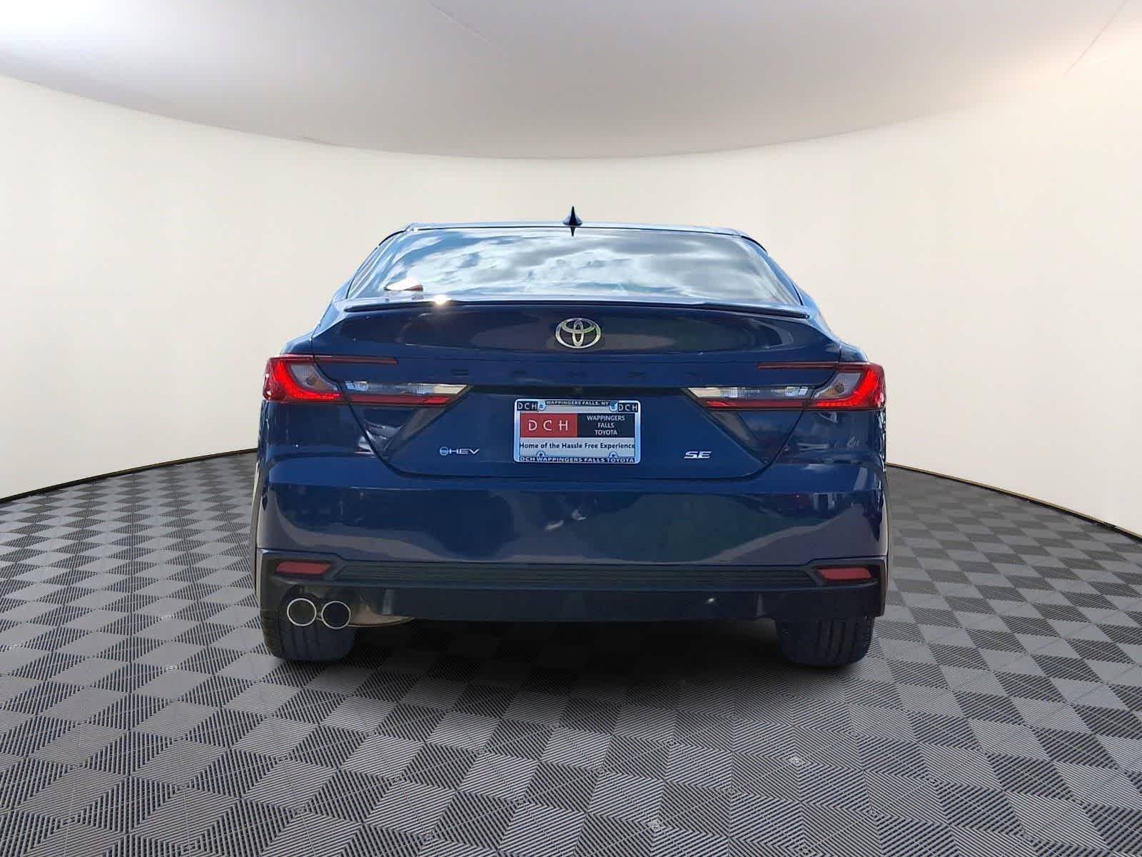 Thumbnail: 2025 Toyota Camry - 7