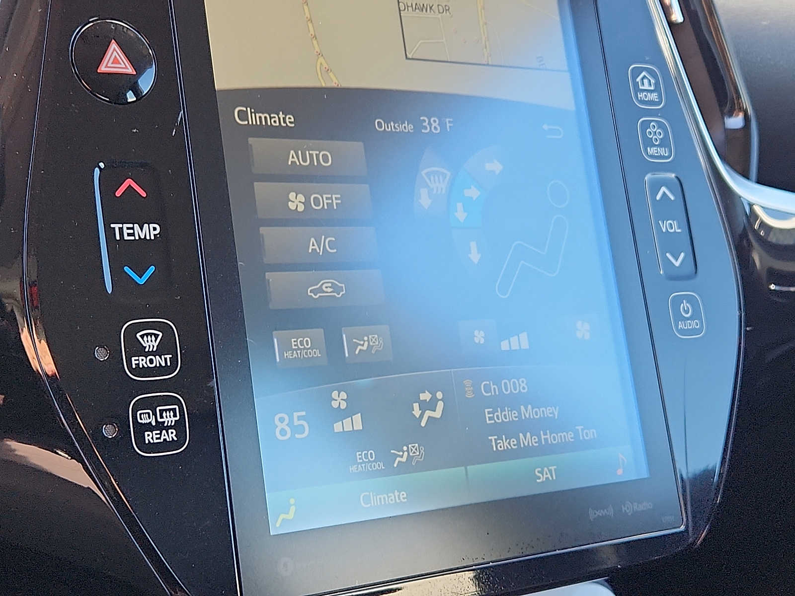 Thumbnail: 2018 Toyota Prius Prime - 18