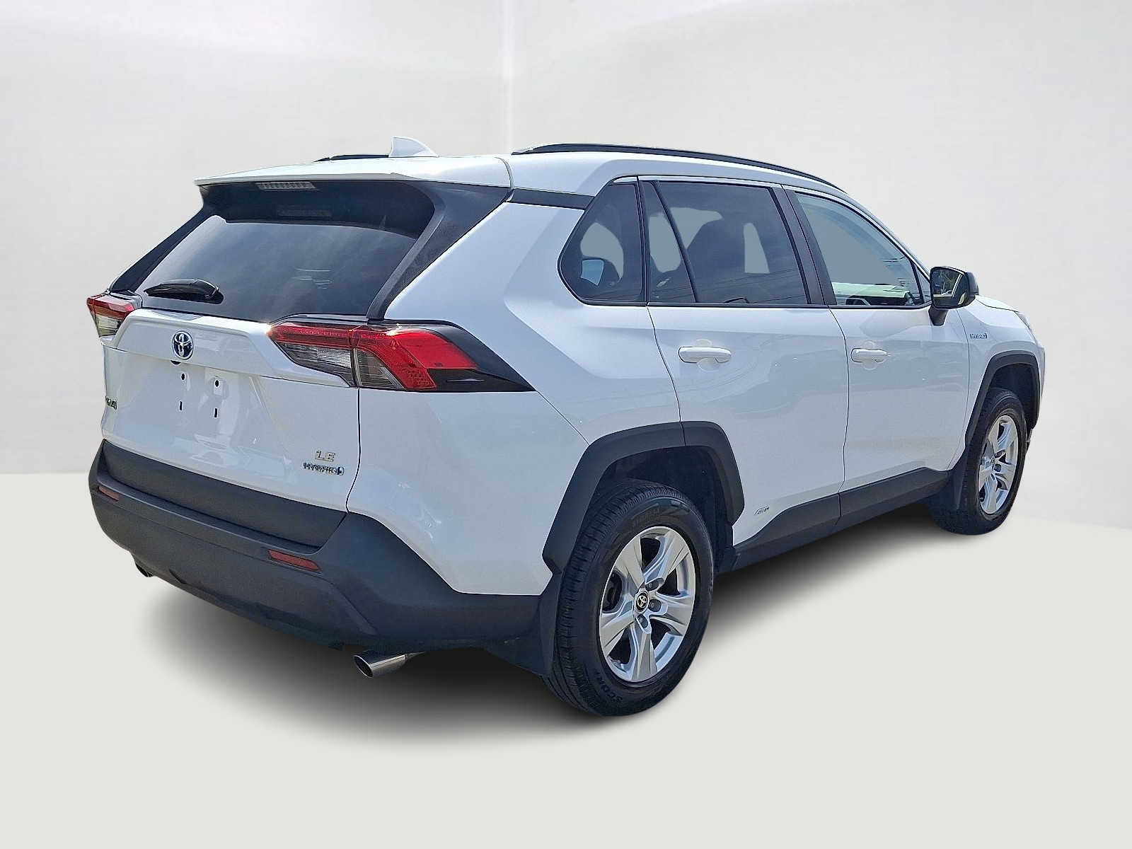 Thumbnail: 2021 Toyota RAV4 - 6