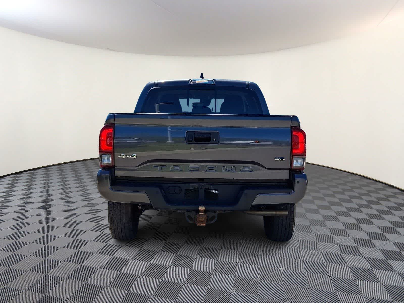 Thumbnail: 2023 Toyota Tacoma - 7