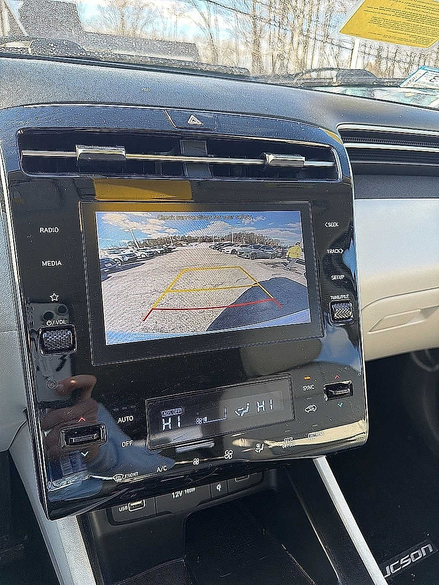 Thumbnail: 2023 Hyundai Tucson - 18