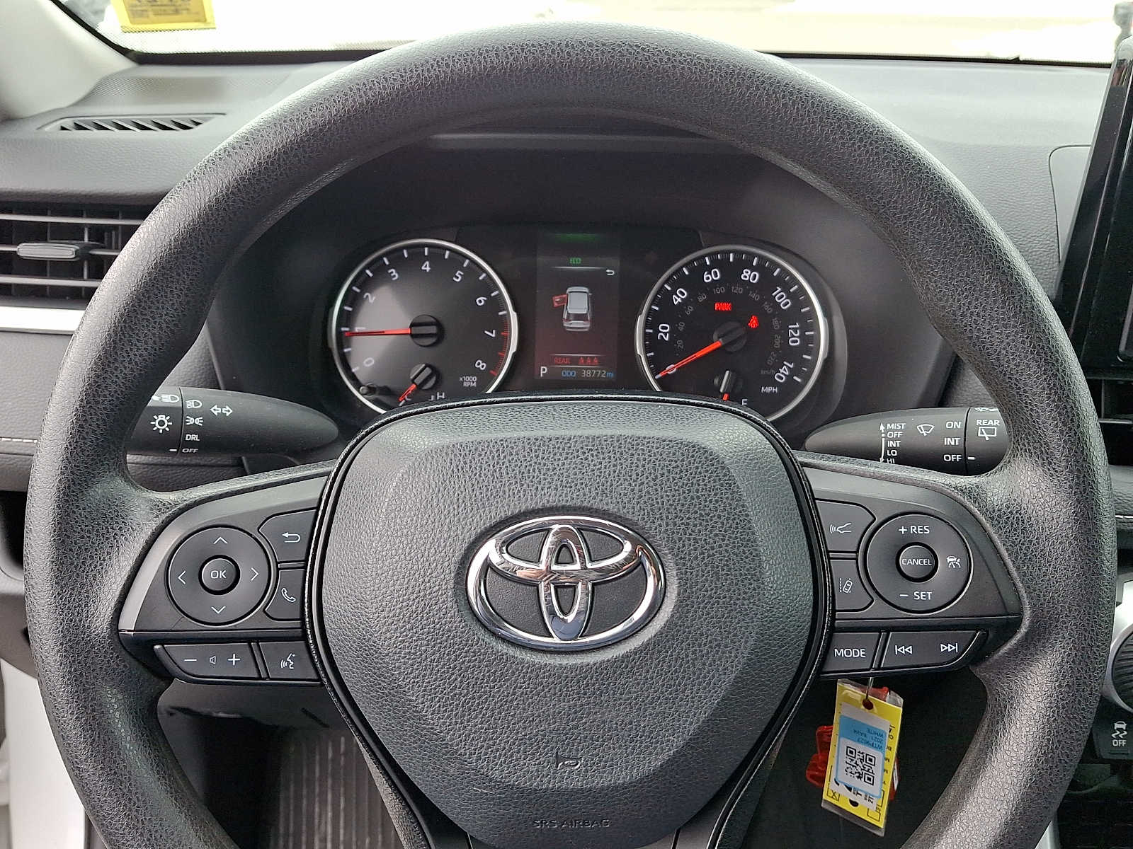 Thumbnail: 2021 Toyota RAV4 - 21