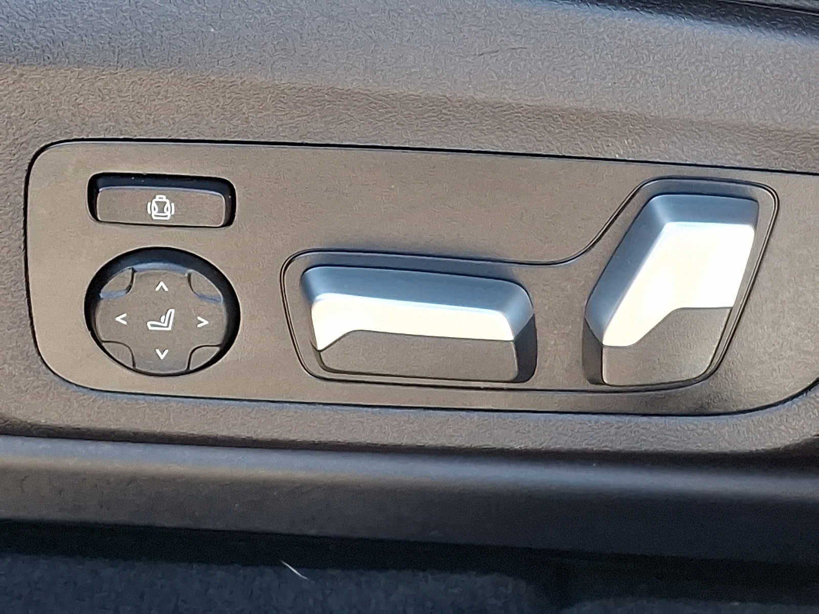 Thumbnail: 2020 BMW X3 - 24