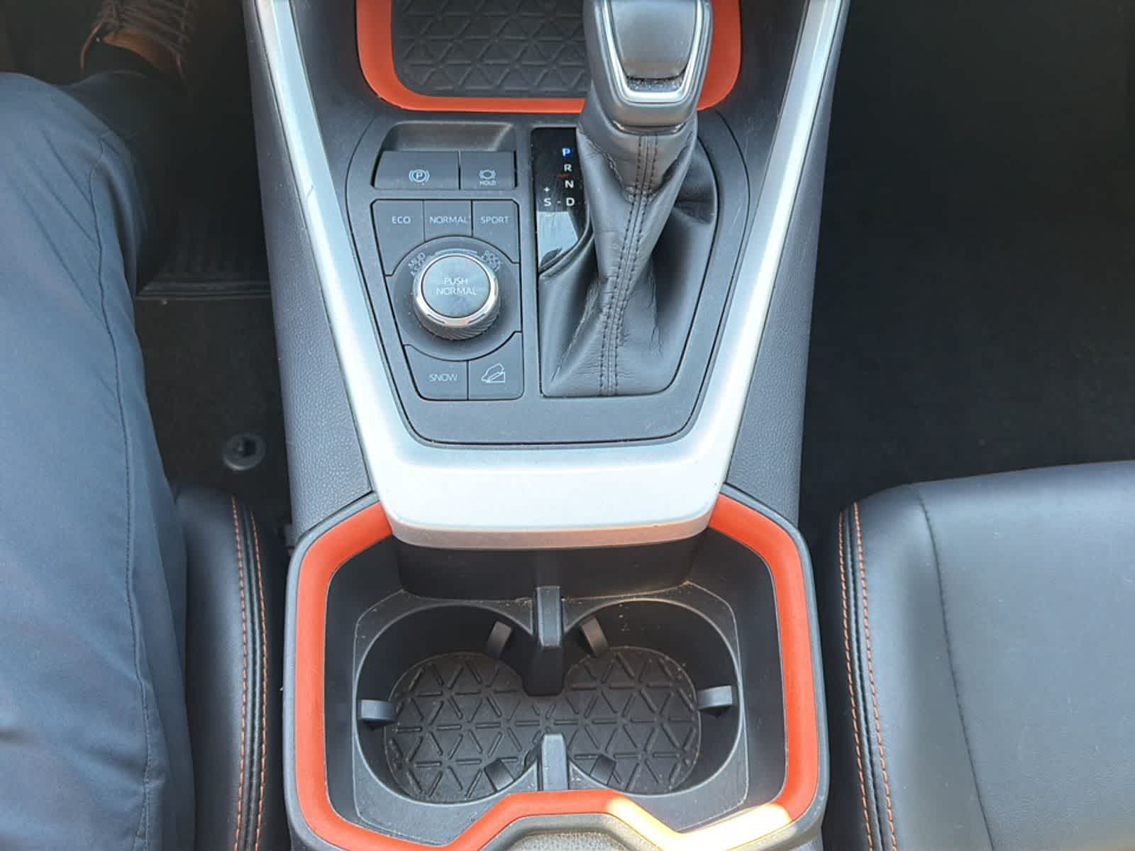 Thumbnail: 2024 Toyota RAV4 - 18