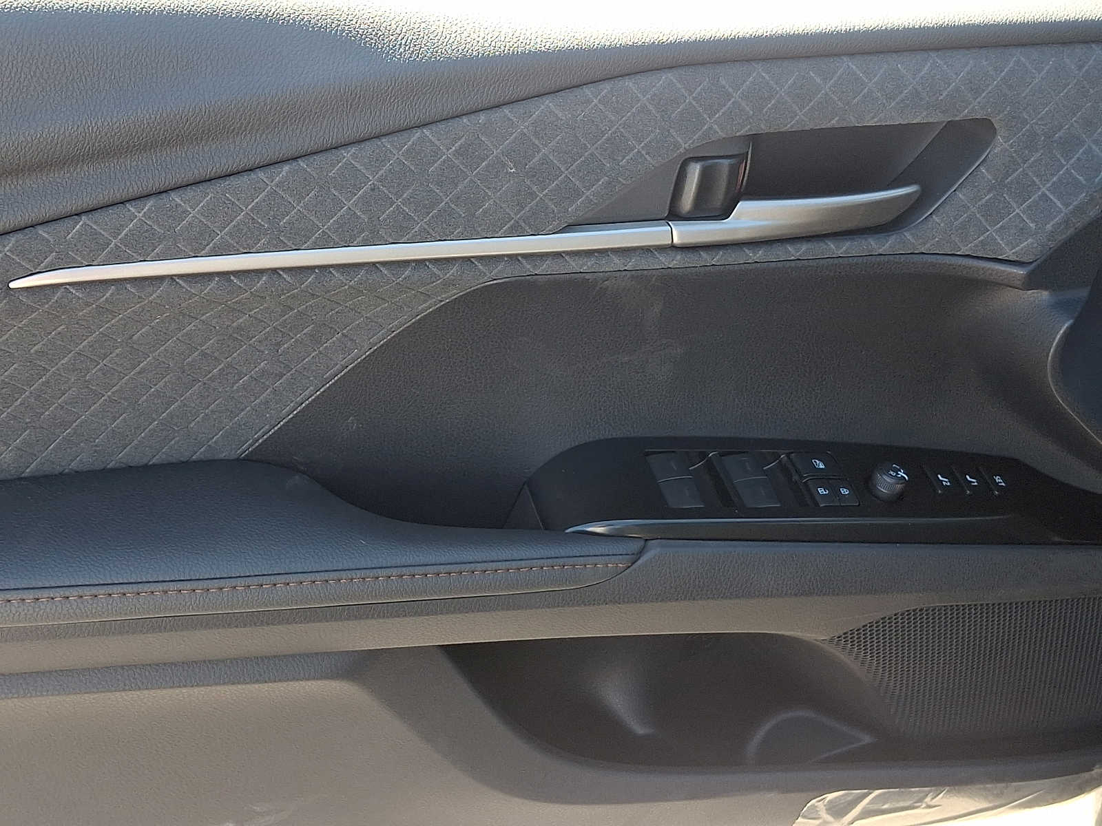 Thumbnail: 2026 Toyota Camry - 10