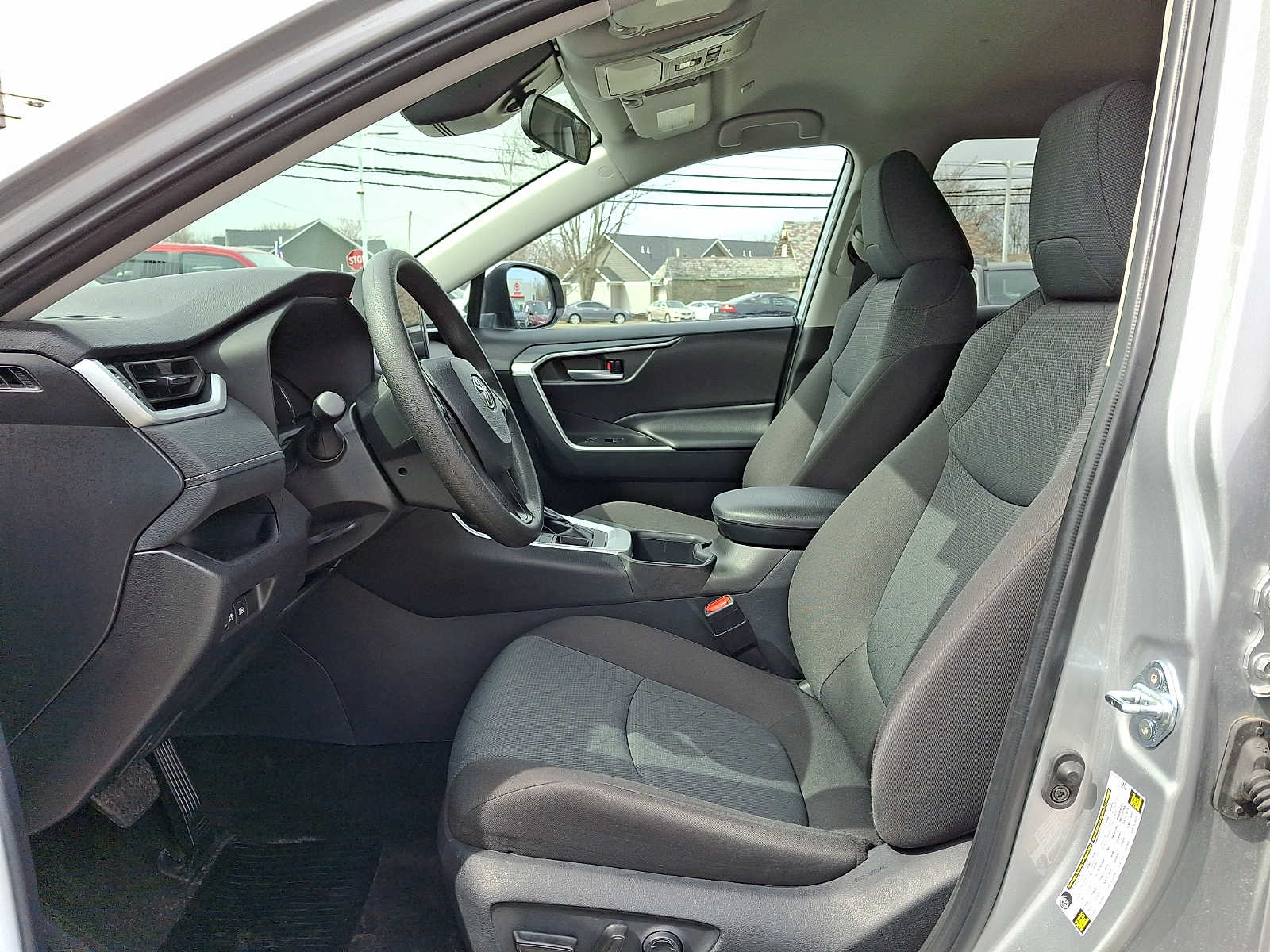 Thumbnail: 2025 Toyota RAV4 - 16