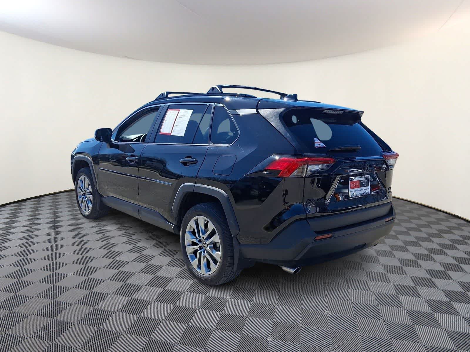 Thumbnail: 2025 Toyota RAV4 - 9