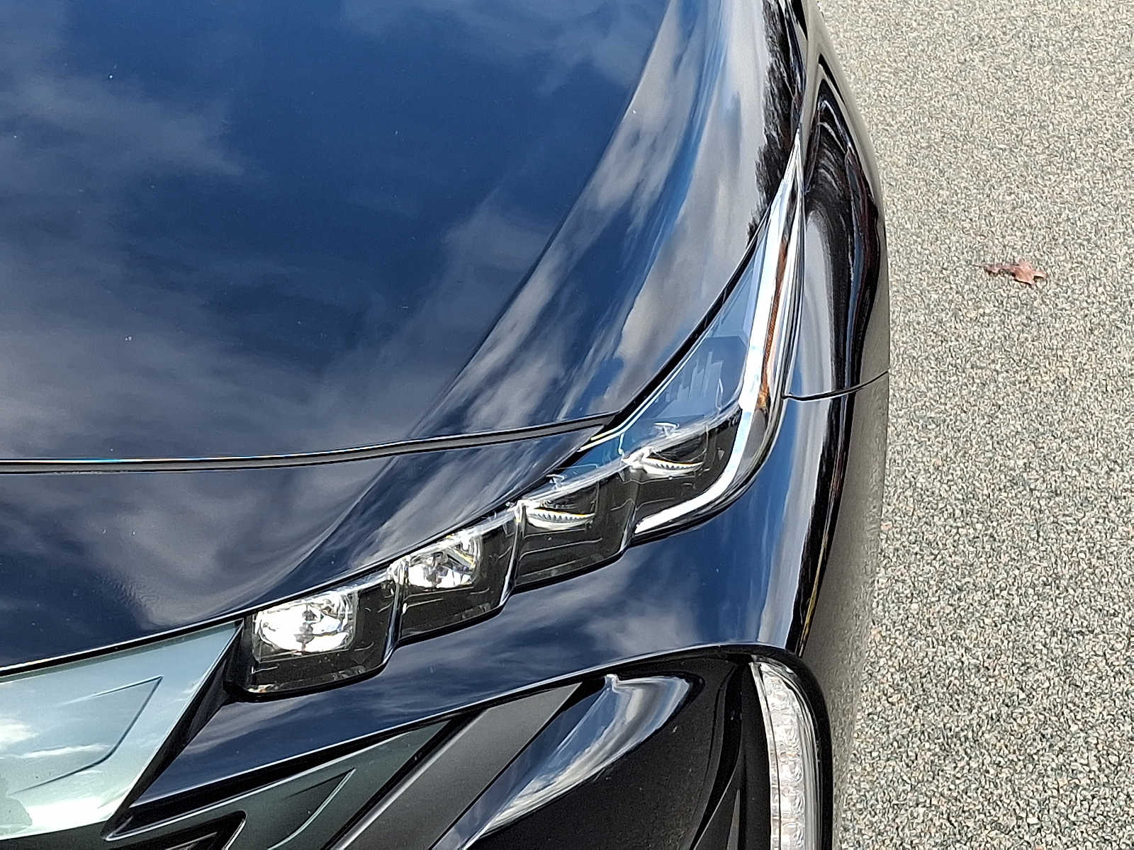 Thumbnail: 2022 Toyota Prius Prime - 12