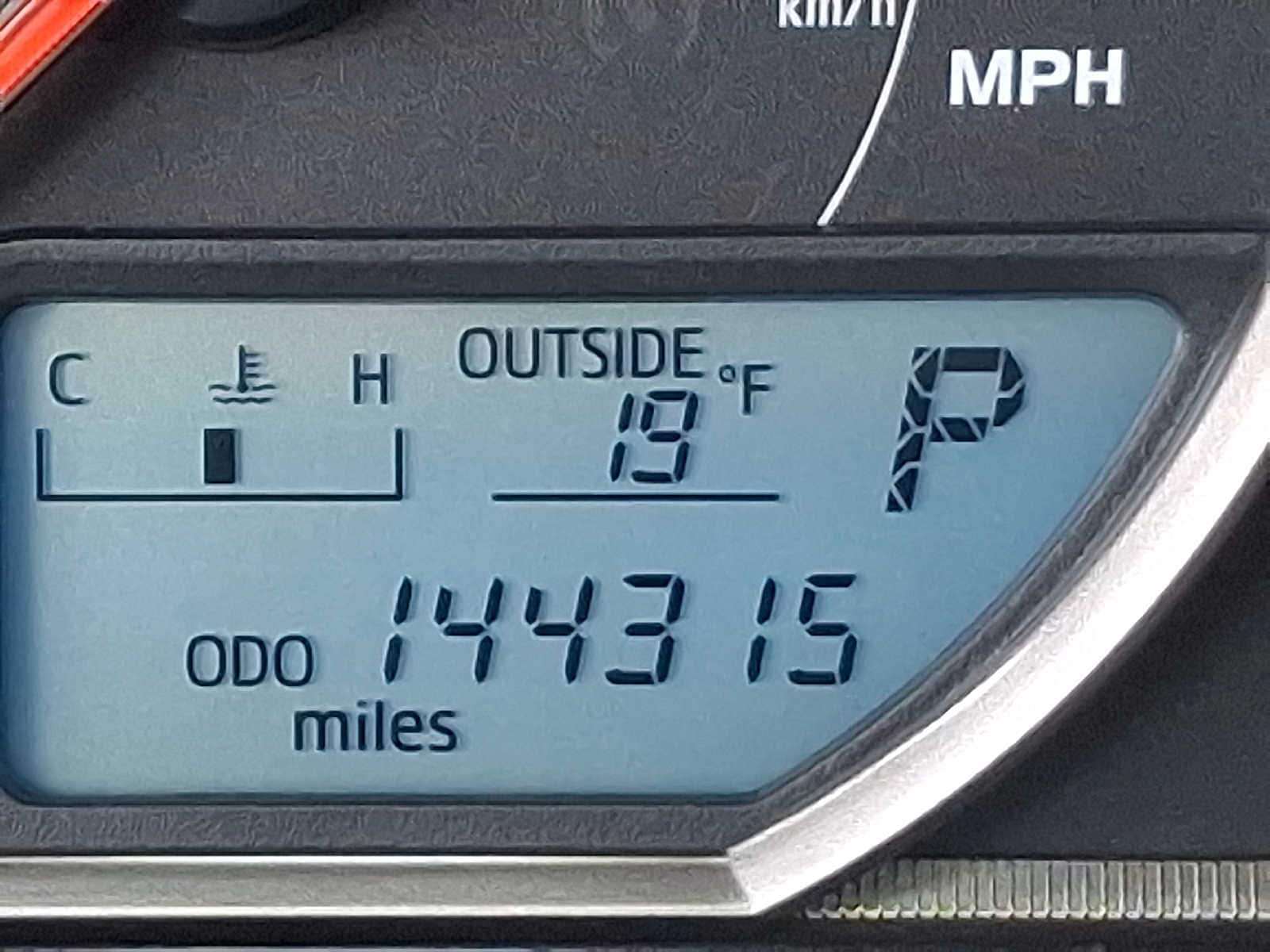 Thumbnail: 2015 Toyota RAV4 - 21