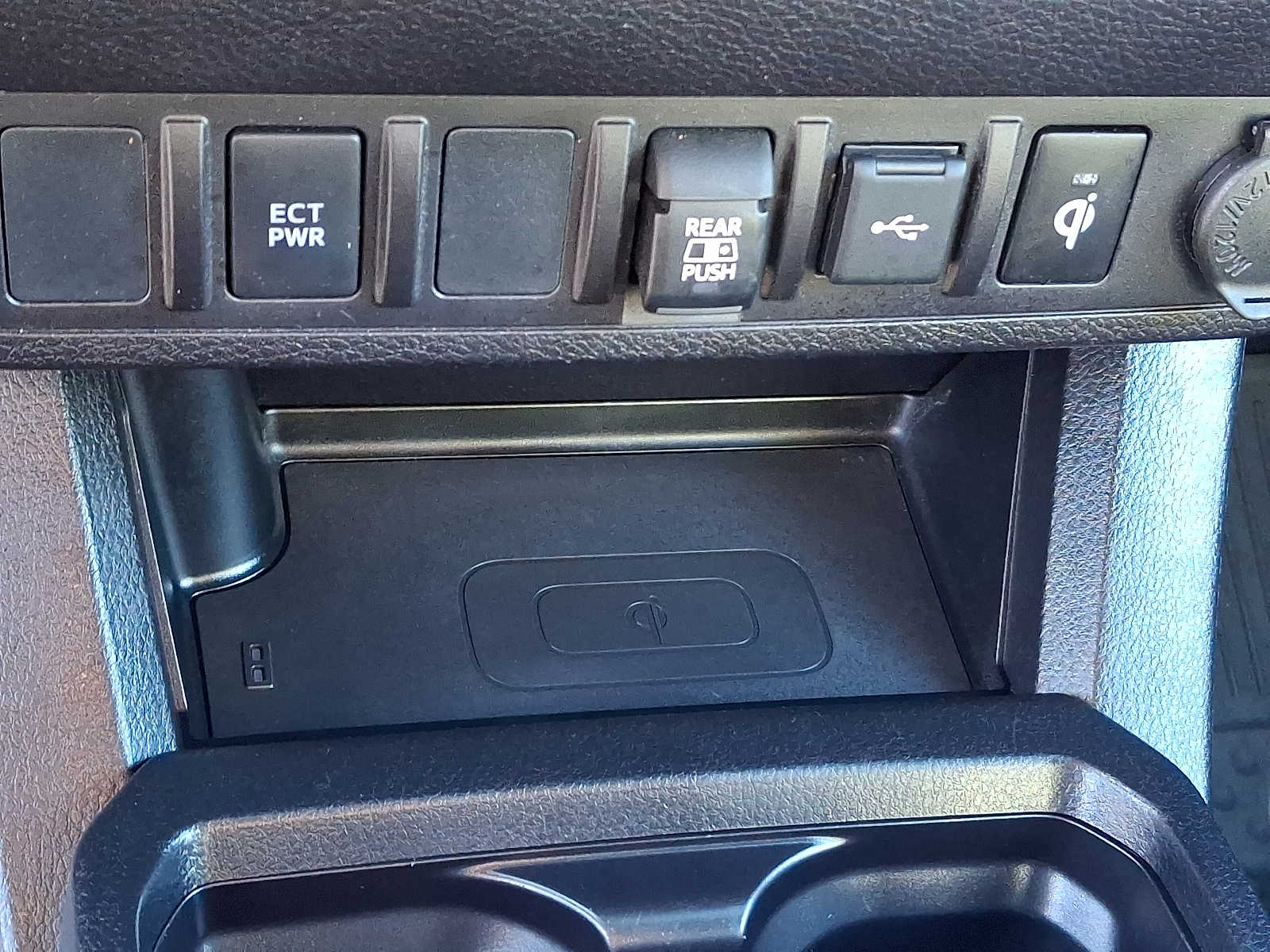 Thumbnail: 2021 Toyota Tacoma - 27