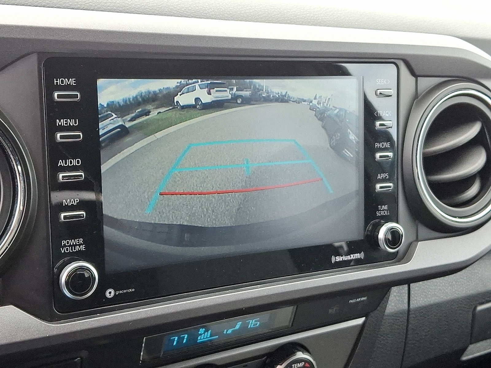 Thumbnail: 2021 Toyota Tacoma - 20