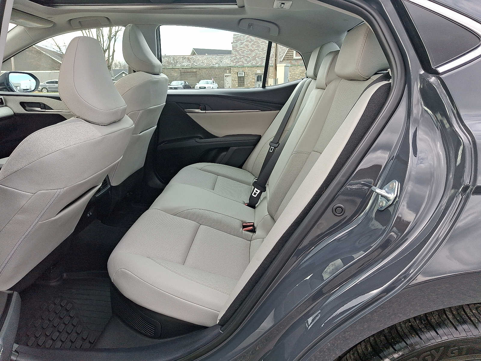 Thumbnail: 2025 Toyota Camry - 13