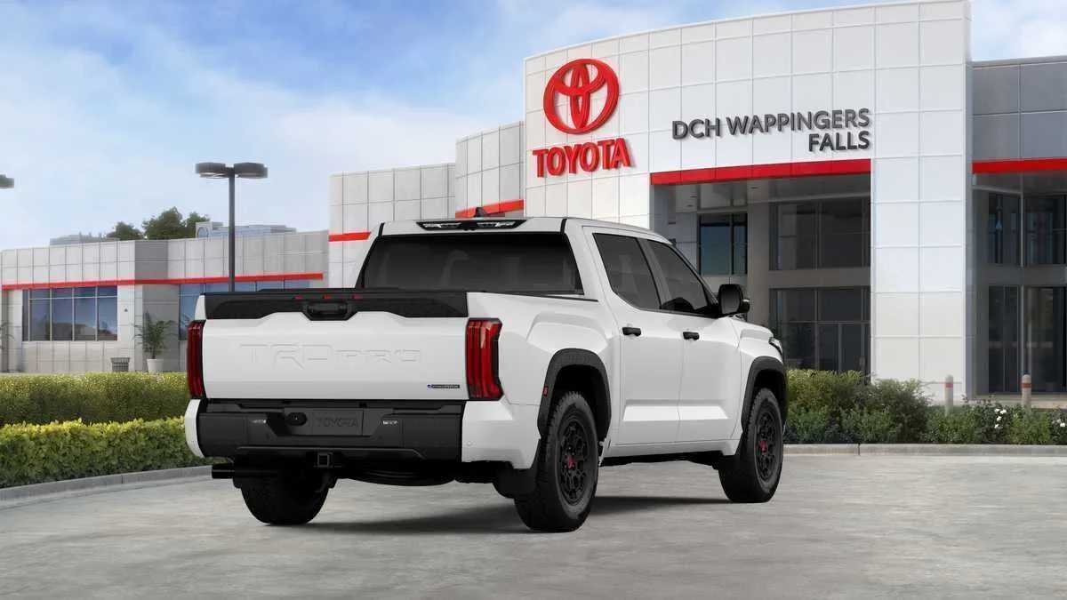Thumbnail: 2026 Toyota Tundra - 11