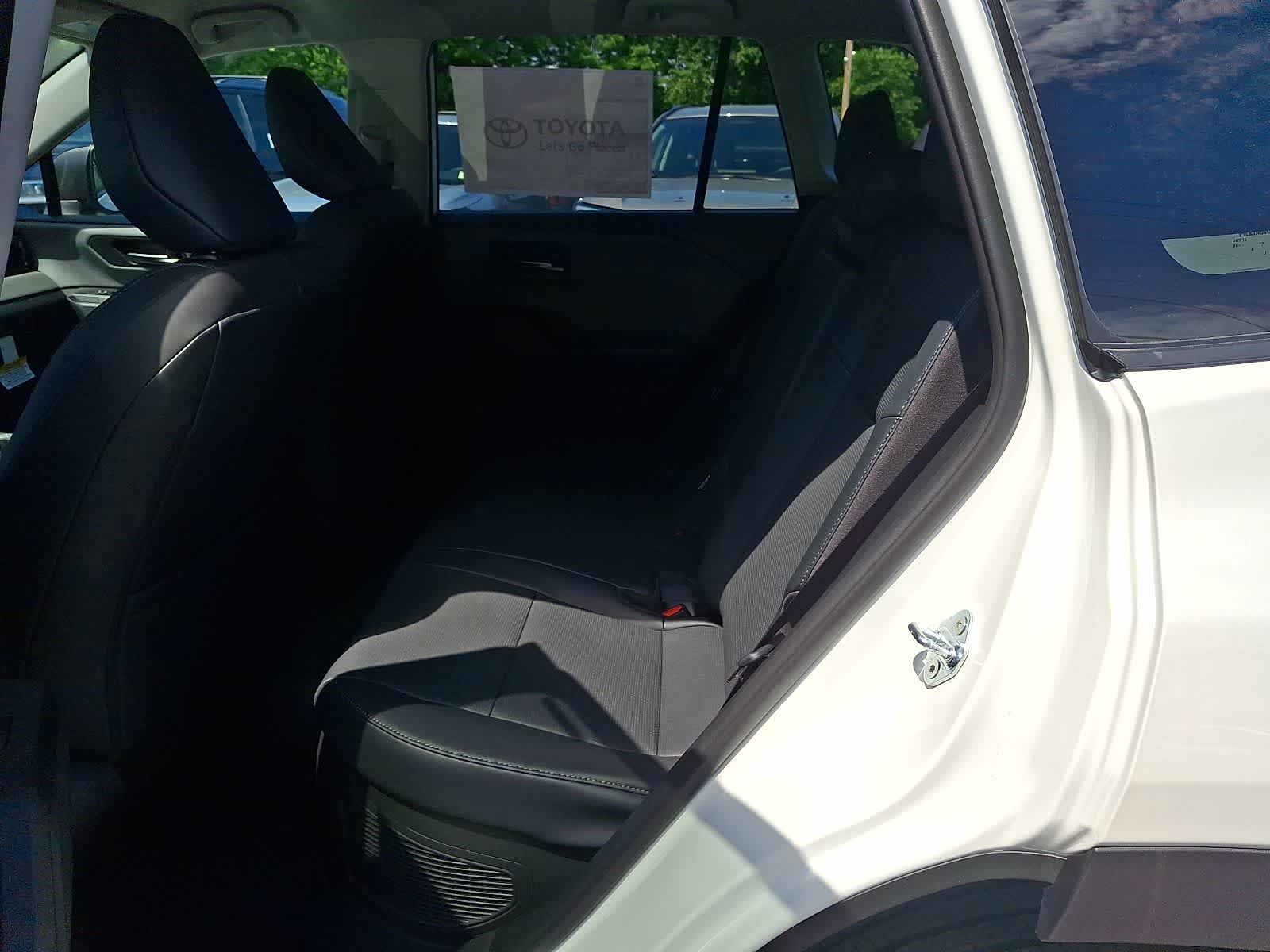 Thumbnail: 2026 Toyota RAV4 - 8