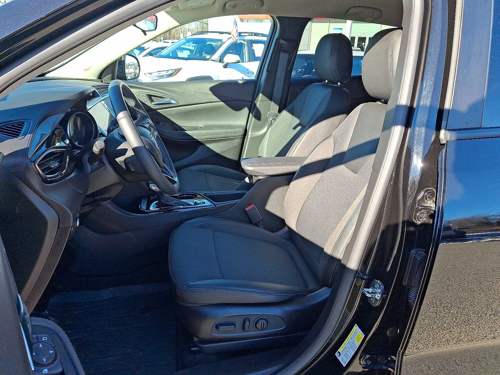 Thumbnail: 2023 Buick Encore GX - 14