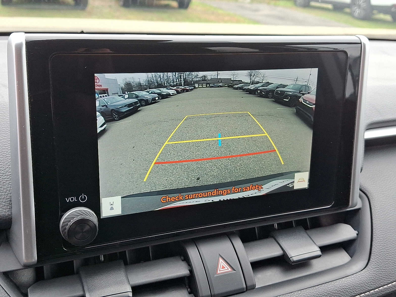 Thumbnail: 2023 Toyota RAV4 - 20